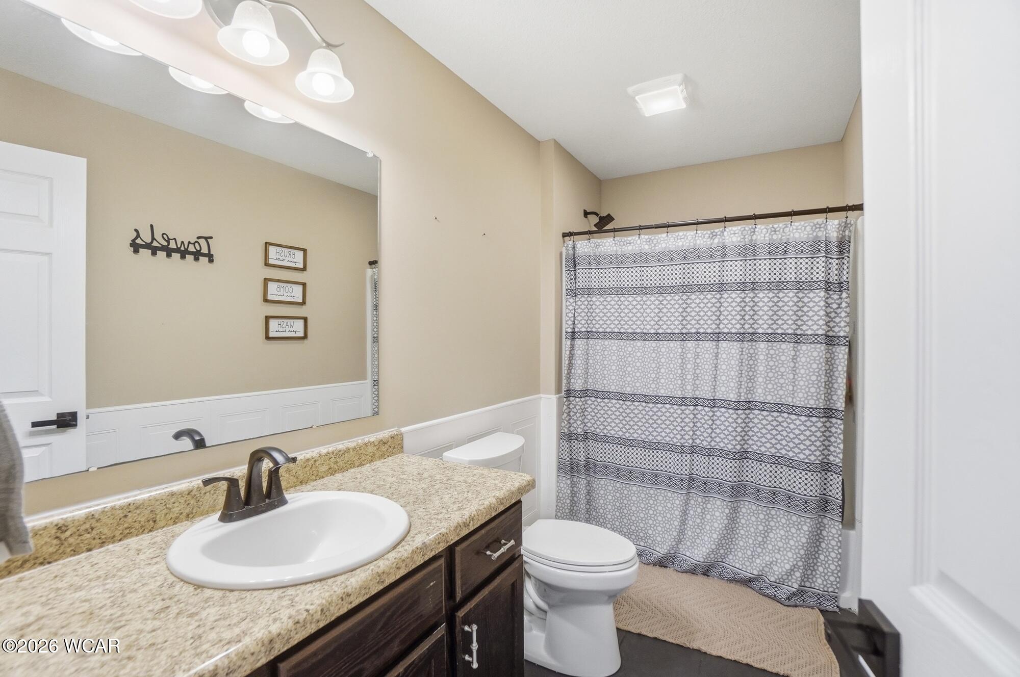 16120 Waynesfield Road, Waynesfield, Ohio