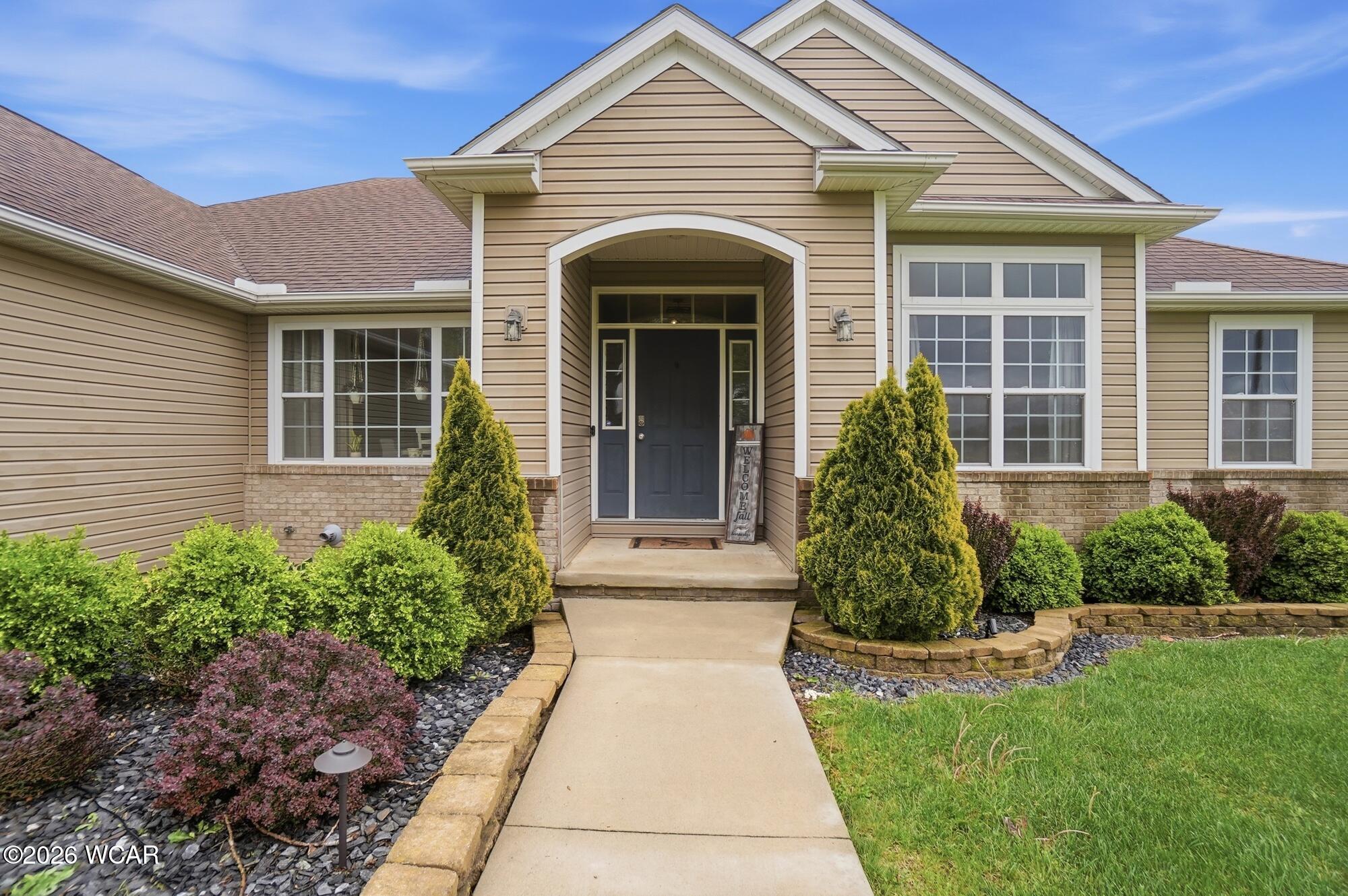 16120 Waynesfield Road, Waynesfield, Ohio