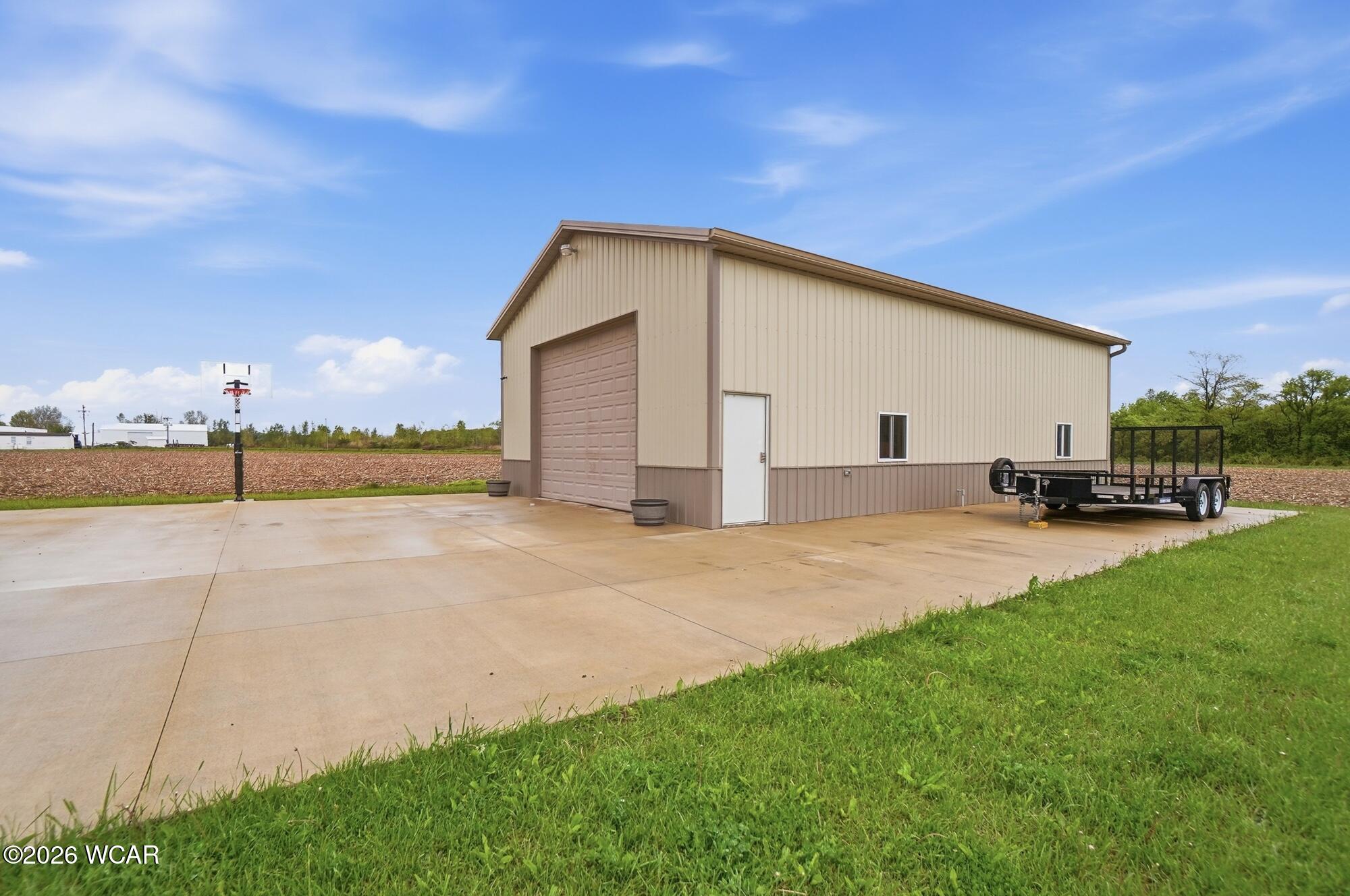 16120 Waynesfield Road, Waynesfield, Ohio
