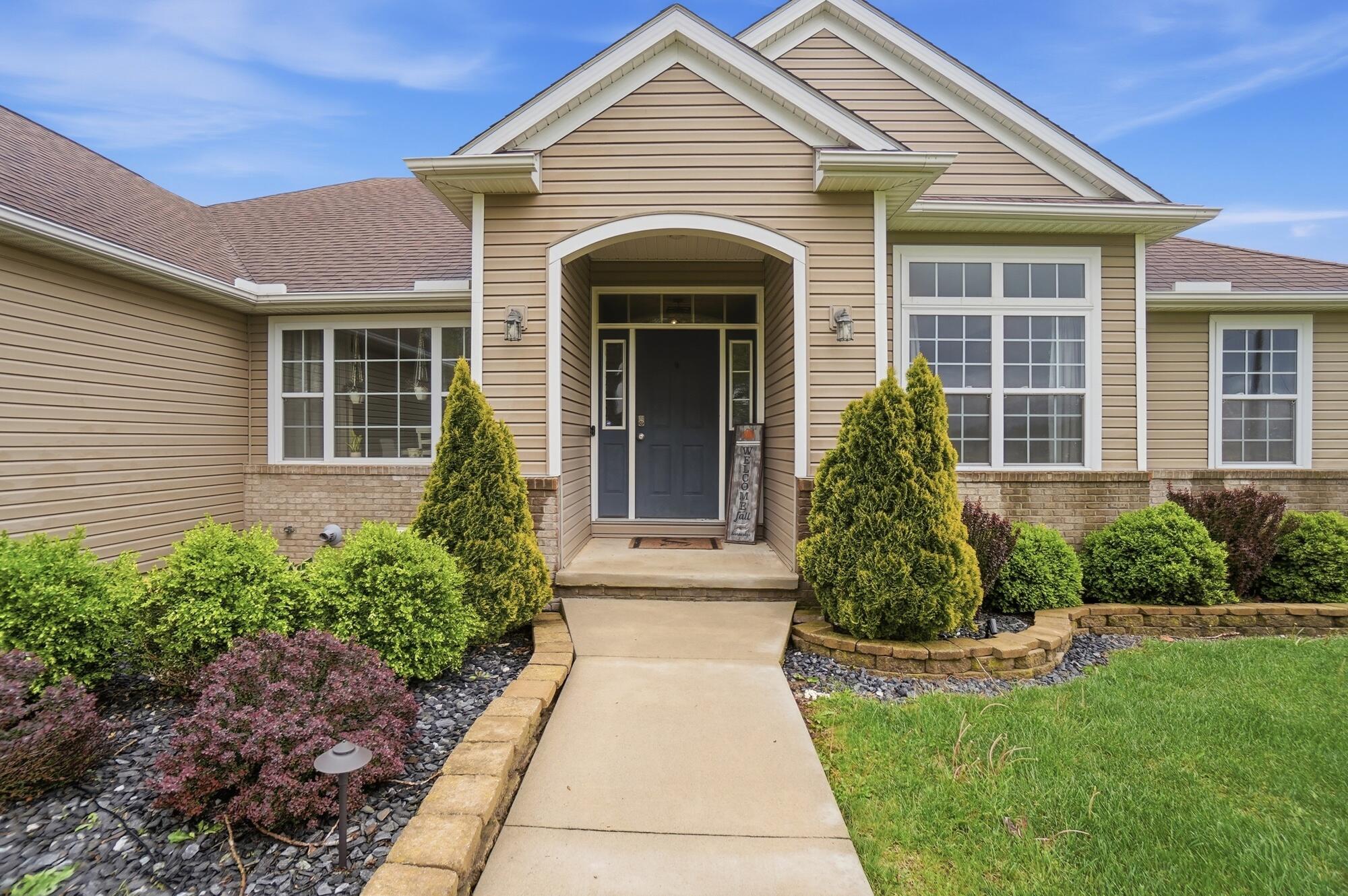16120 Waynesfield Road, Waynesfield, Ohio 45896
