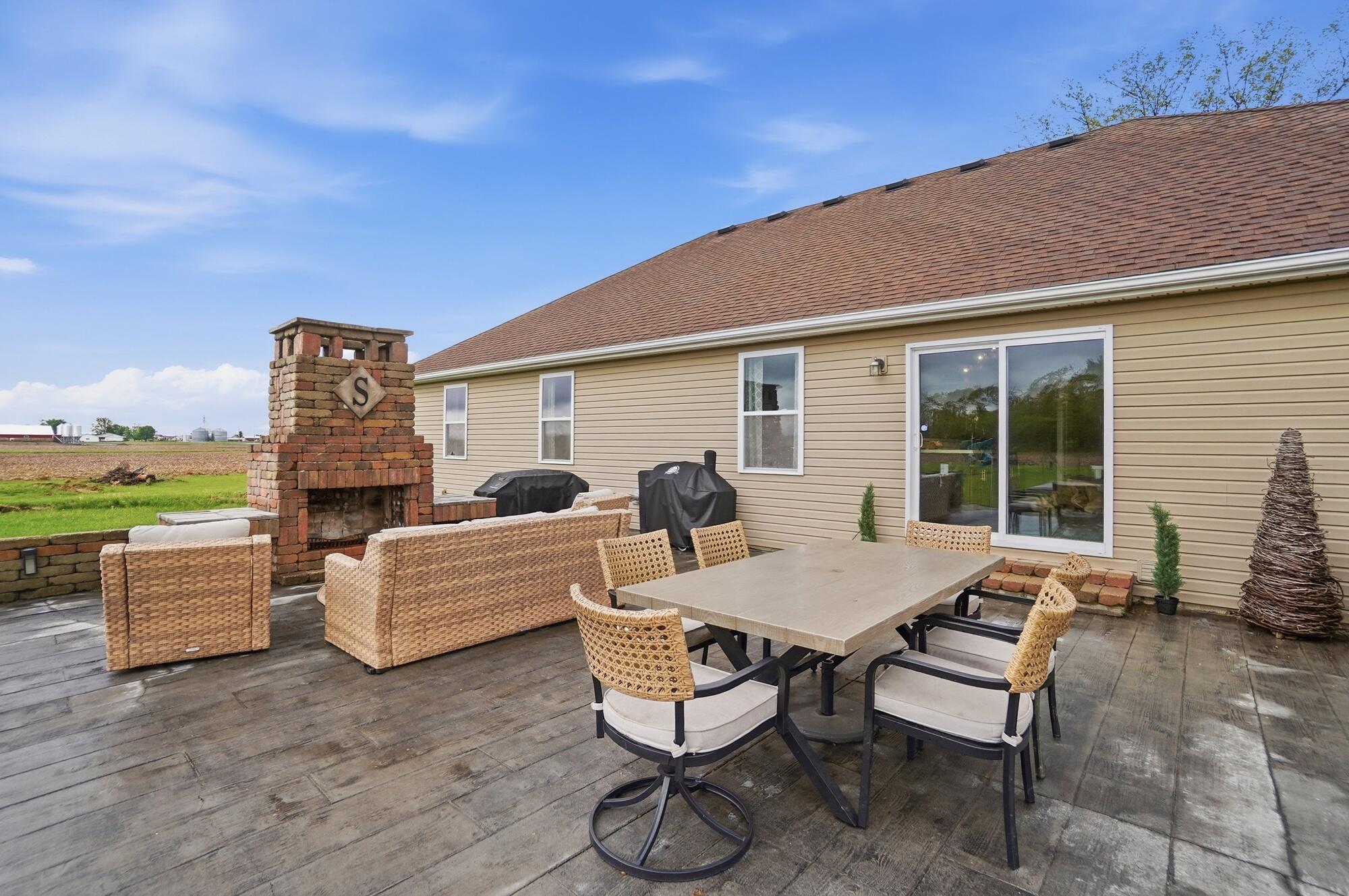 16120 Waynesfield Road, Waynesfield, Ohio 45896