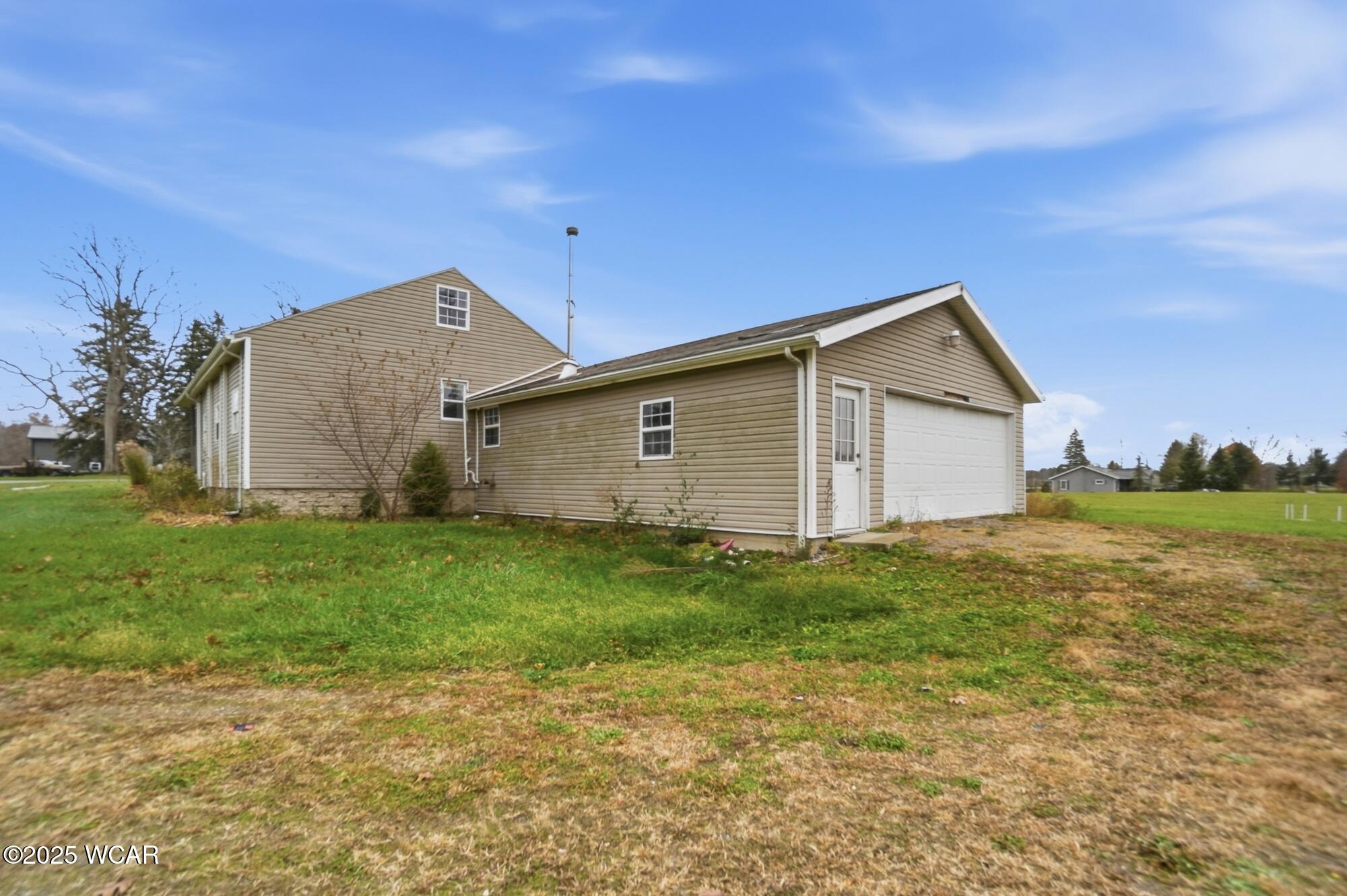 2327 Phillips Road, Harrod, Ohio