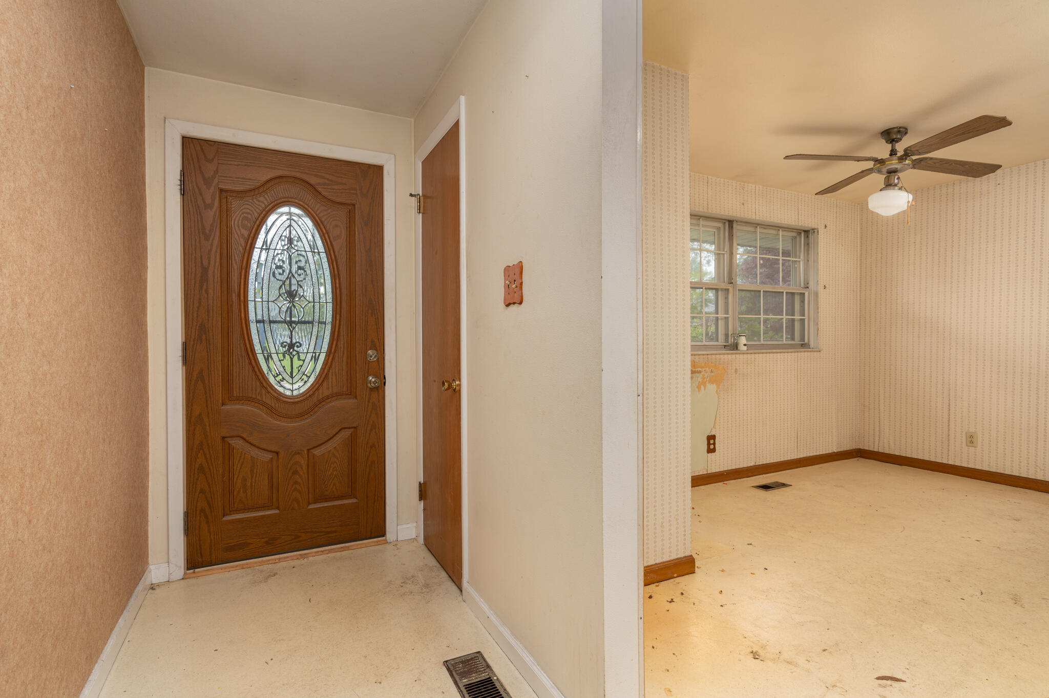 281 Fairway Drive, Fairborn, Ohio 45324