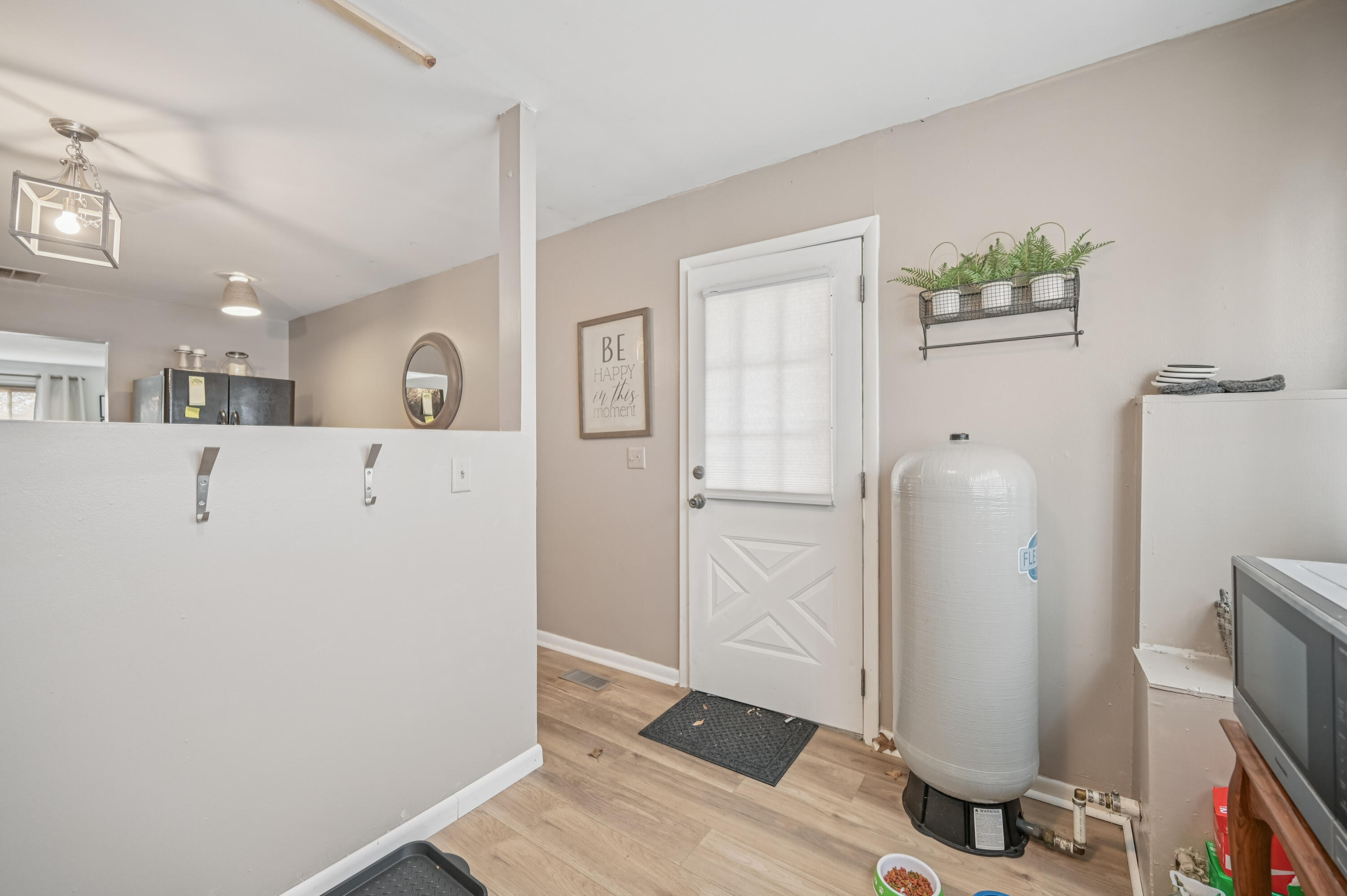 2076-2078 Stowe Drive, Springfield, Ohio 45505