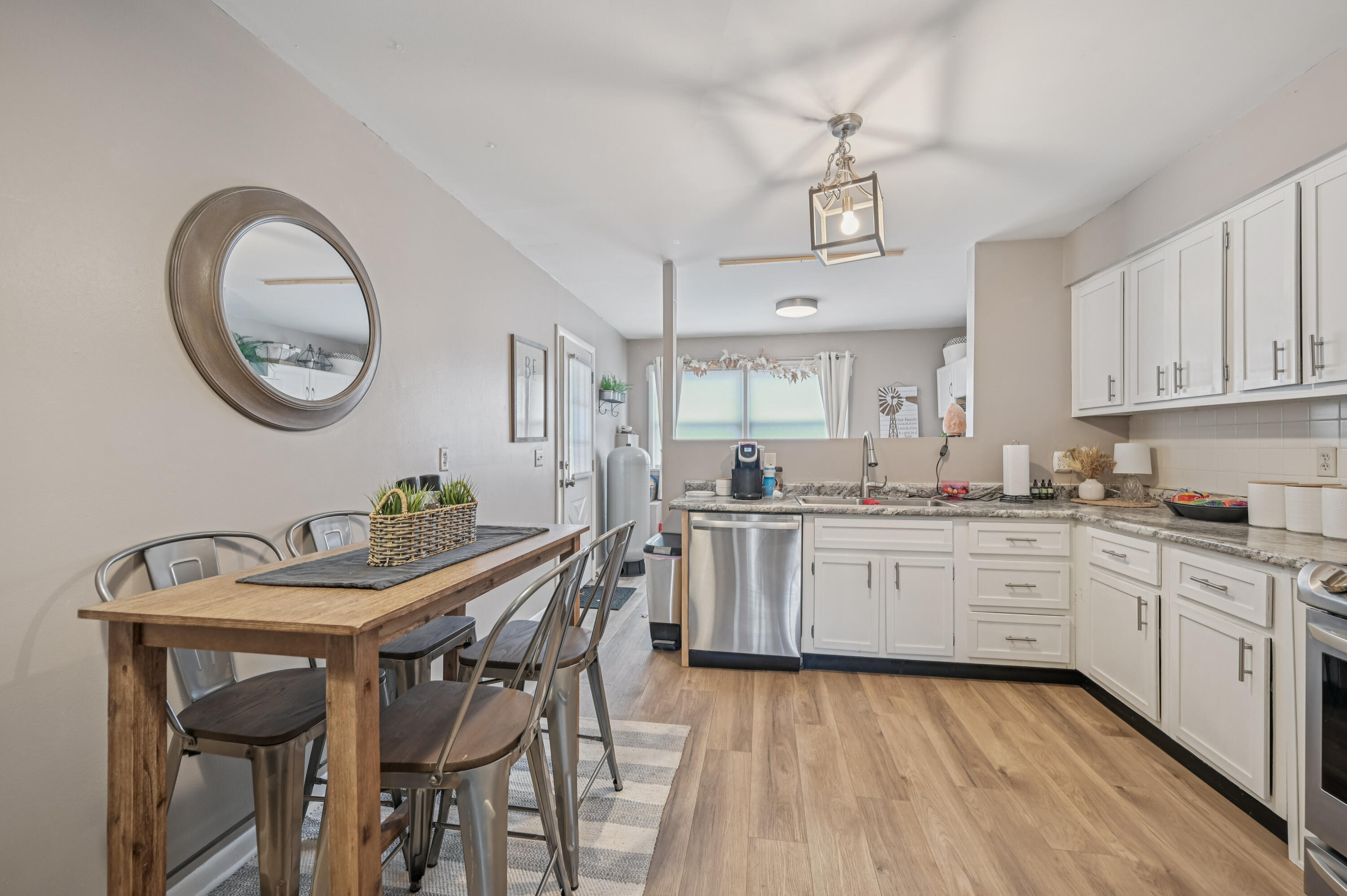 2076-2078 Stowe Drive, Springfield, Ohio 45505