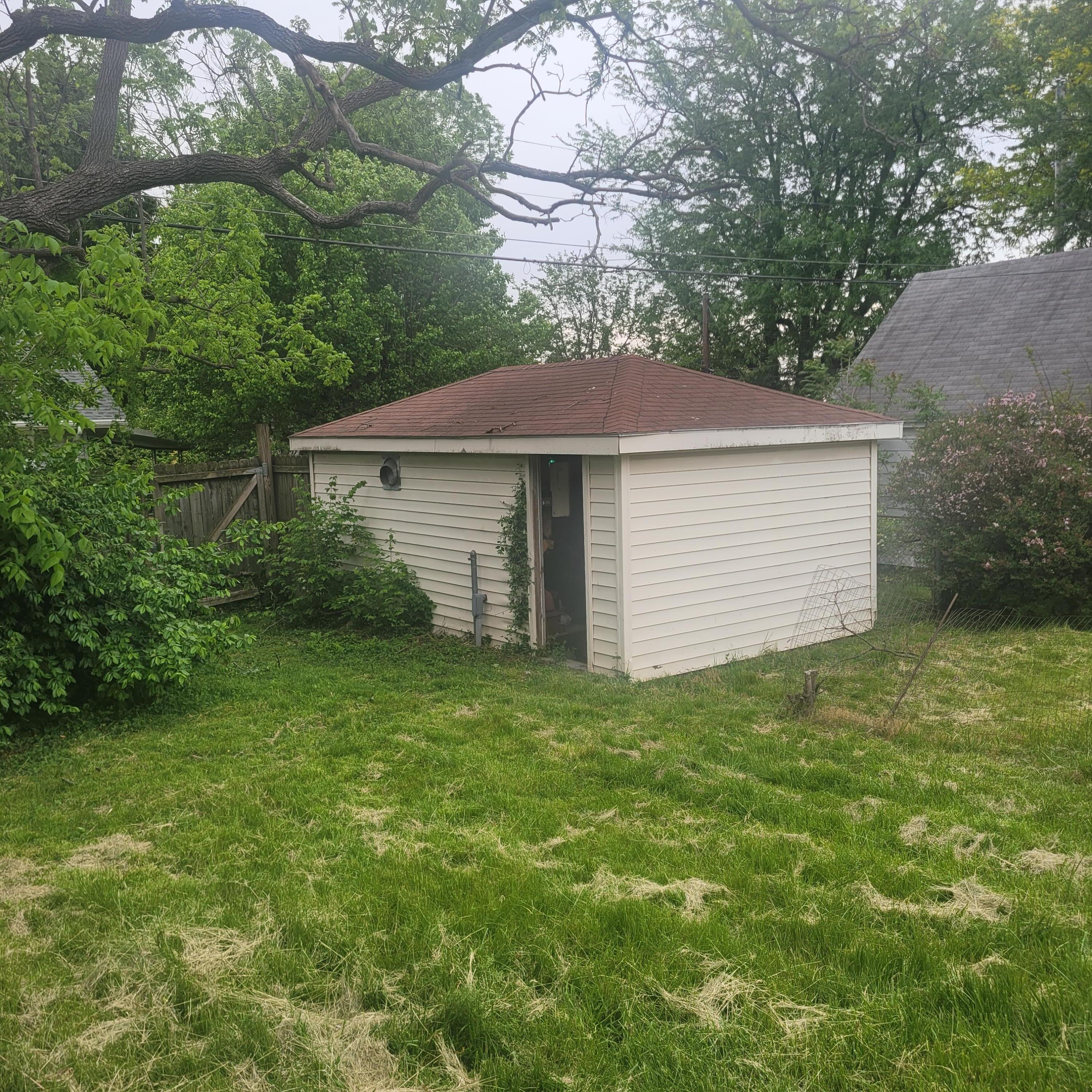205 Redwood Avenue, Dayton, Ohio 45405
