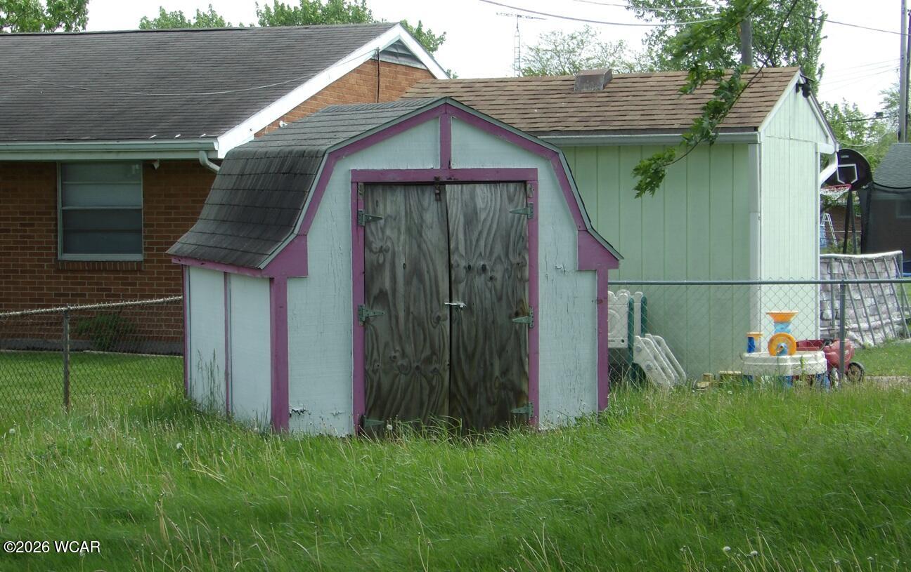 2104 Virginia Avenue, Lima, Ohio