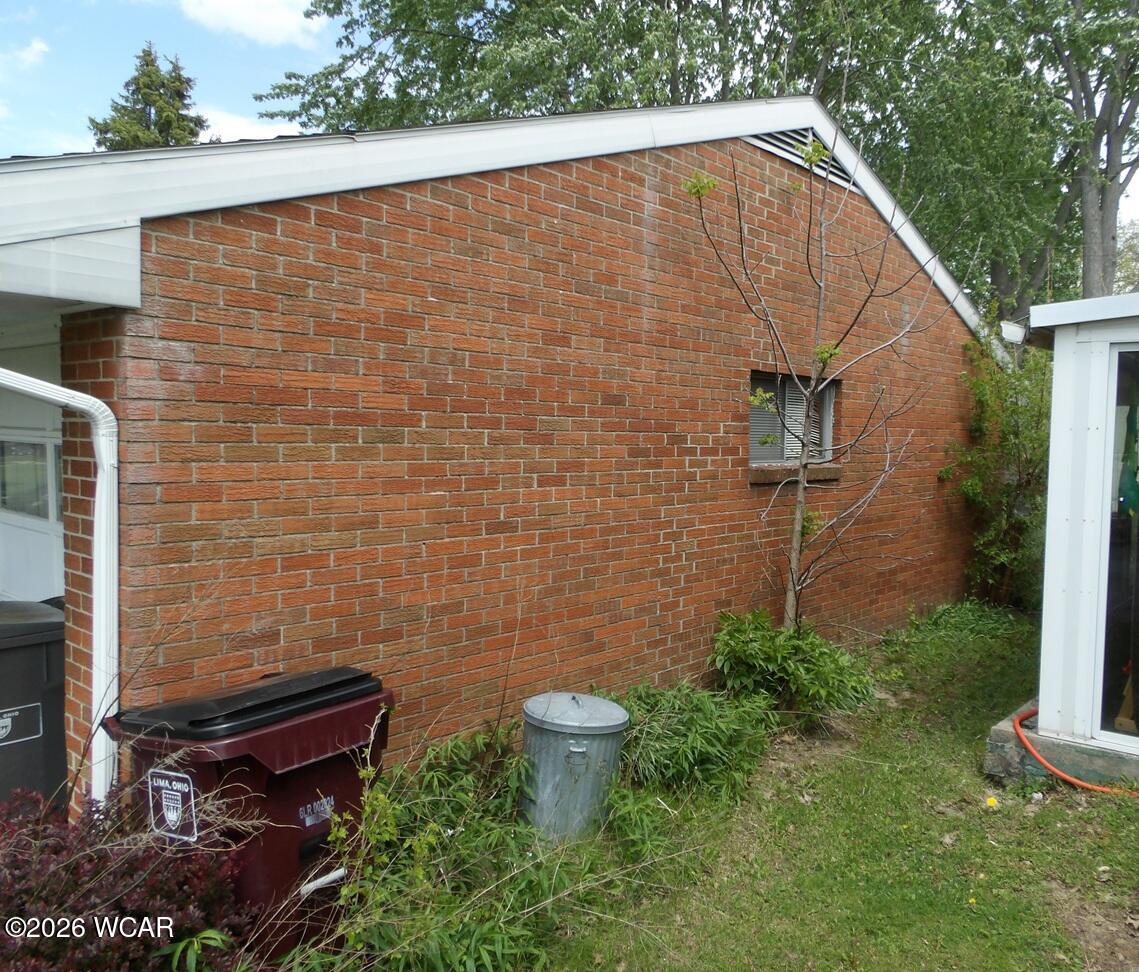 2104 Virginia Avenue, Lima, Ohio