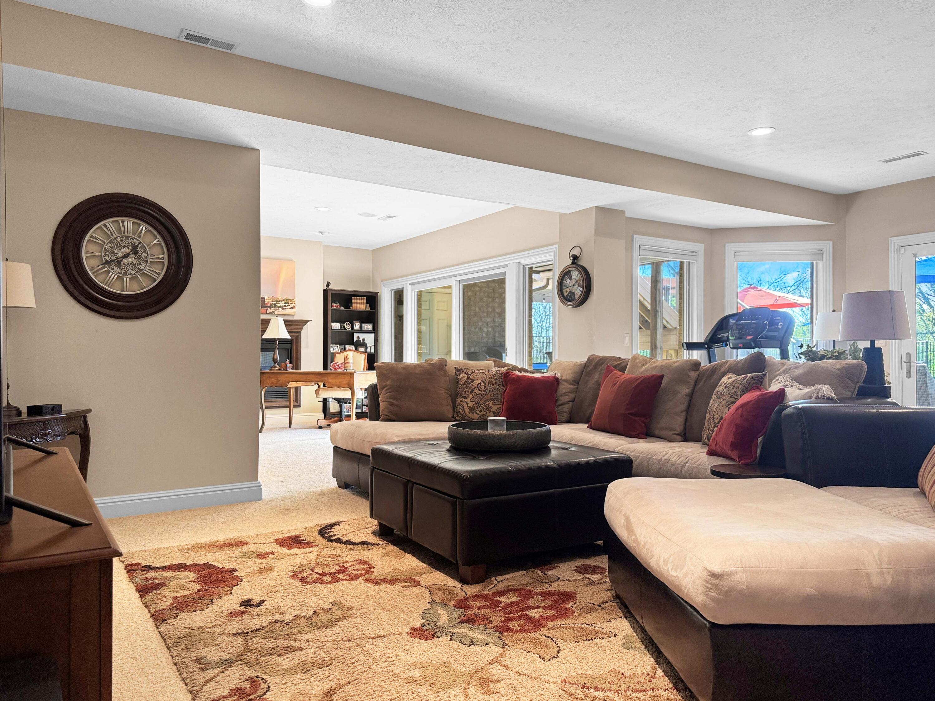 4096 Middle Urbana Road, Urbana, Ohio 43078