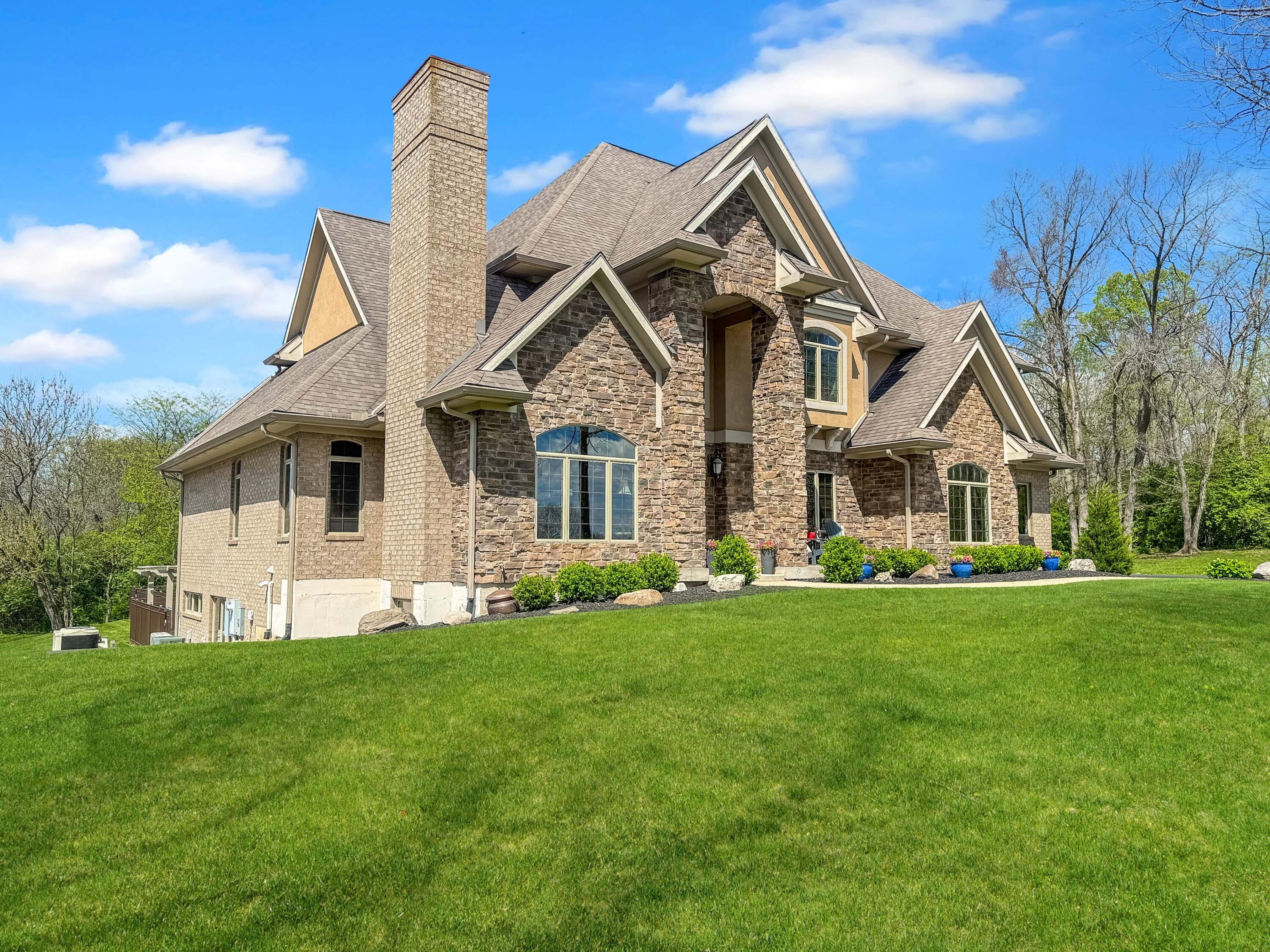 4096 Middle Urbana Road, Urbana, Ohio 43078