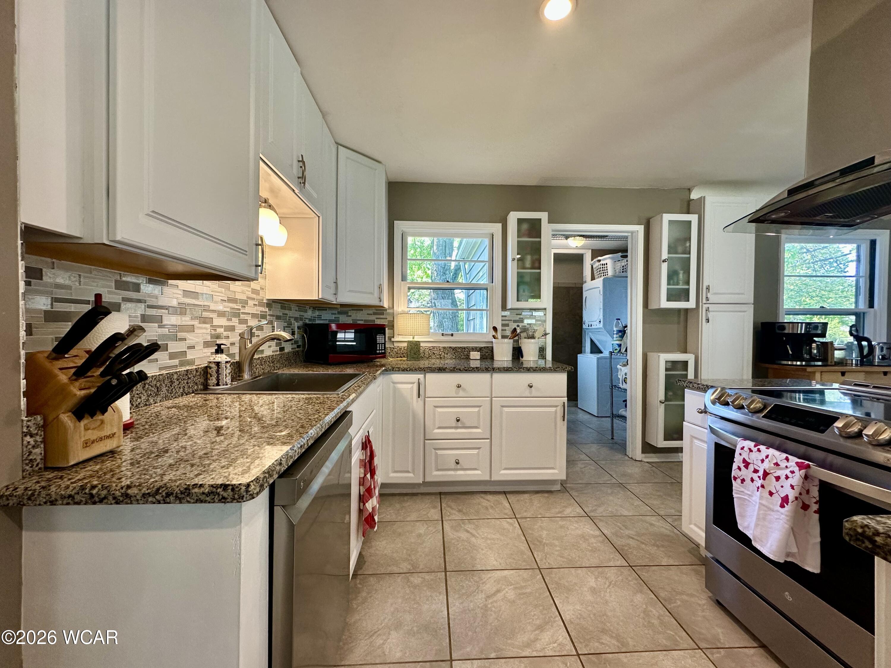 937 Fairview Avenue, Bowling Green, Ohio