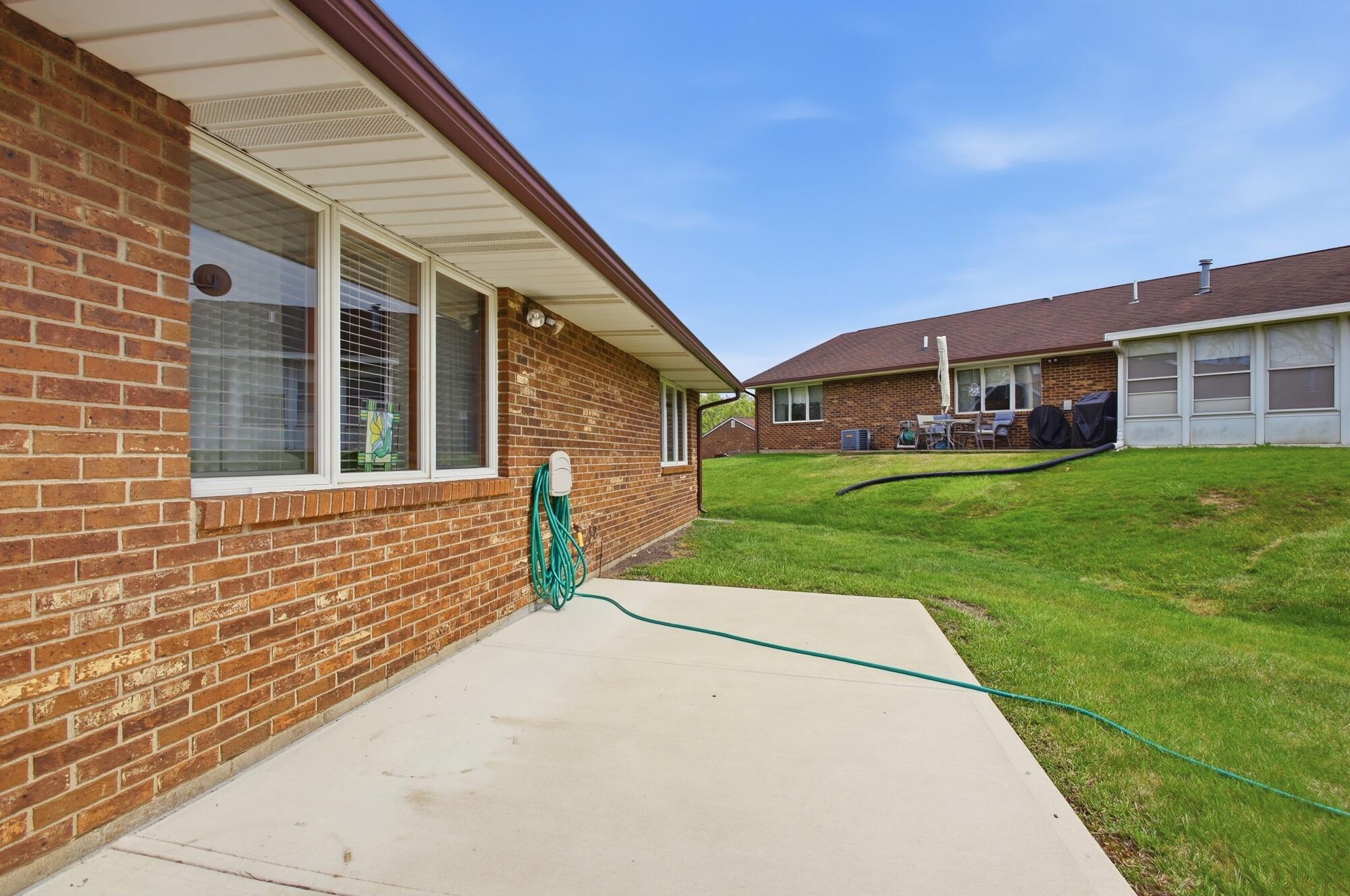 3113 Brixton Drive, Springfield, Ohio 45503