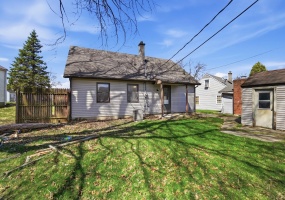 1835 Sweetbriar Lane, Springfield, Ohio 45505, 2 Bedrooms Bedrooms, ,1 BathroomBathrooms,Residential,For Sale,Sweetbriar,1044430