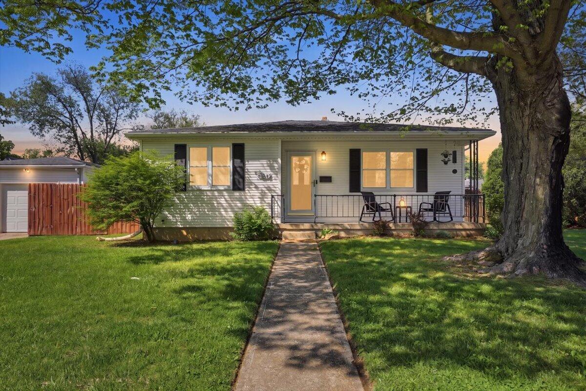 1612 Victory Drive, Springfield, Ohio 45505