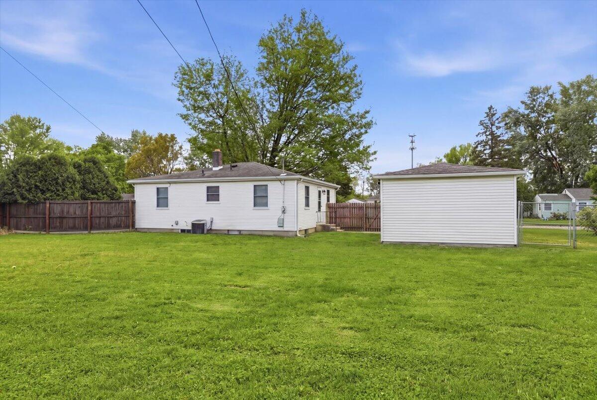 1612 Victory Drive, Springfield, Ohio 45505