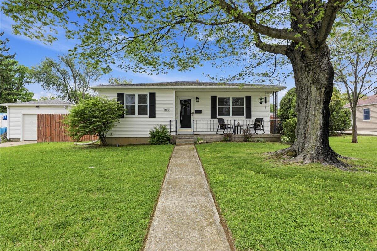 1612 Victory Drive, Springfield, Ohio 45505