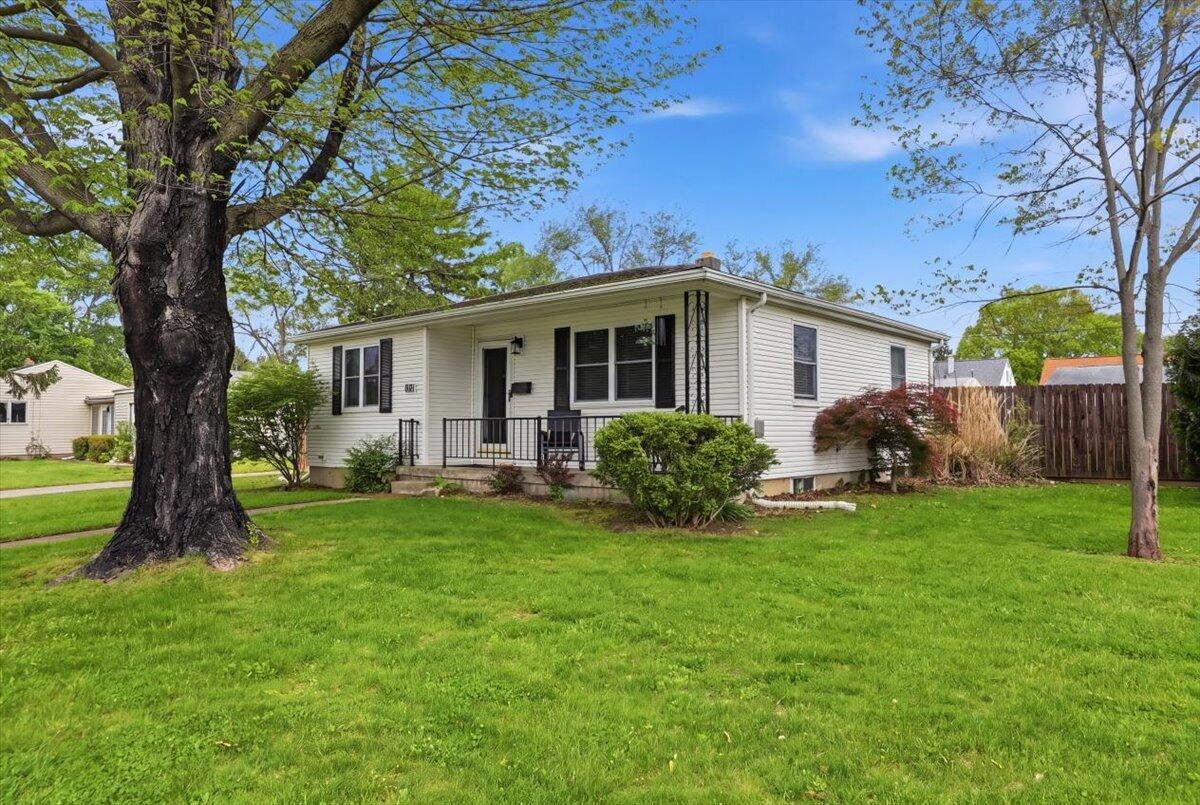1612 Victory Drive, Springfield, Ohio 45505