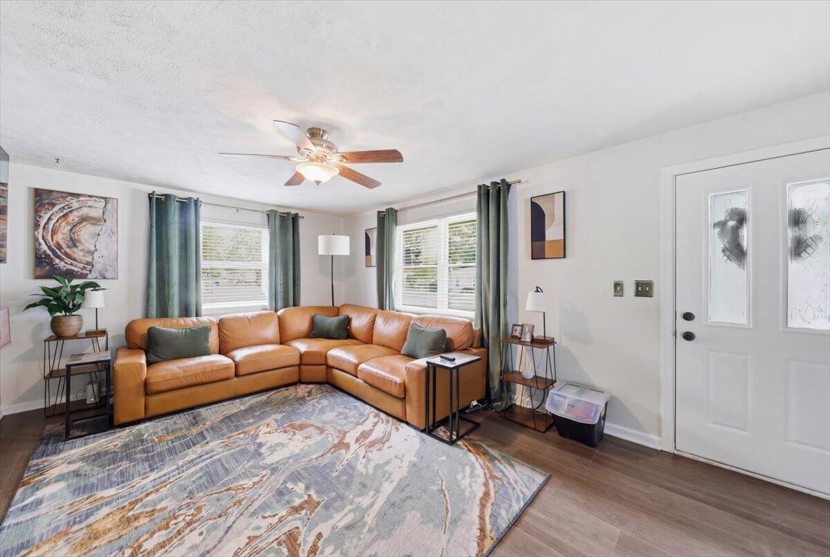 1612 Victory Drive, Springfield, Ohio 45505