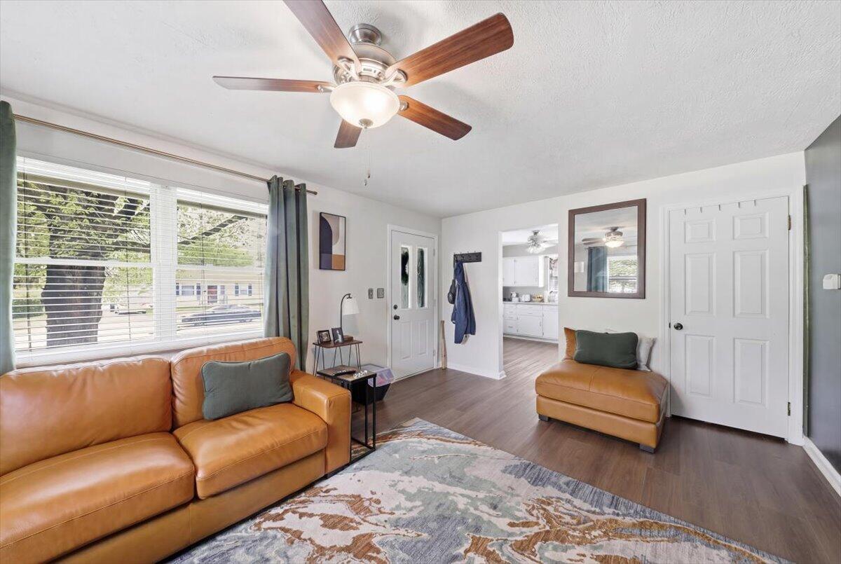 1612 Victory Drive, Springfield, Ohio 45505