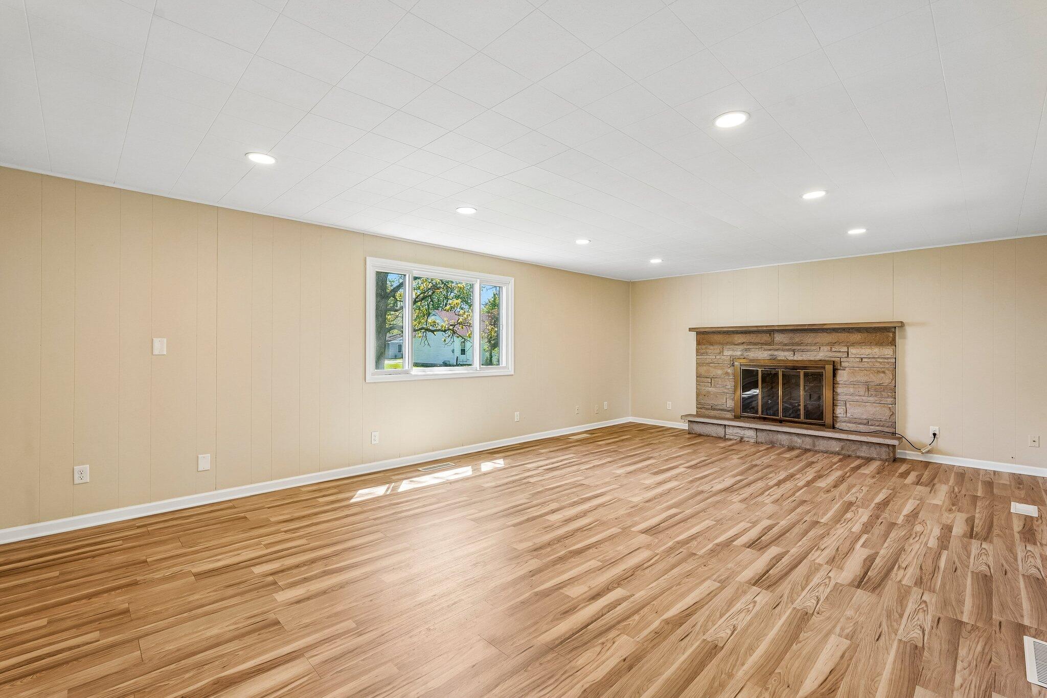 717 Light Street, Urbana, Ohio 43078