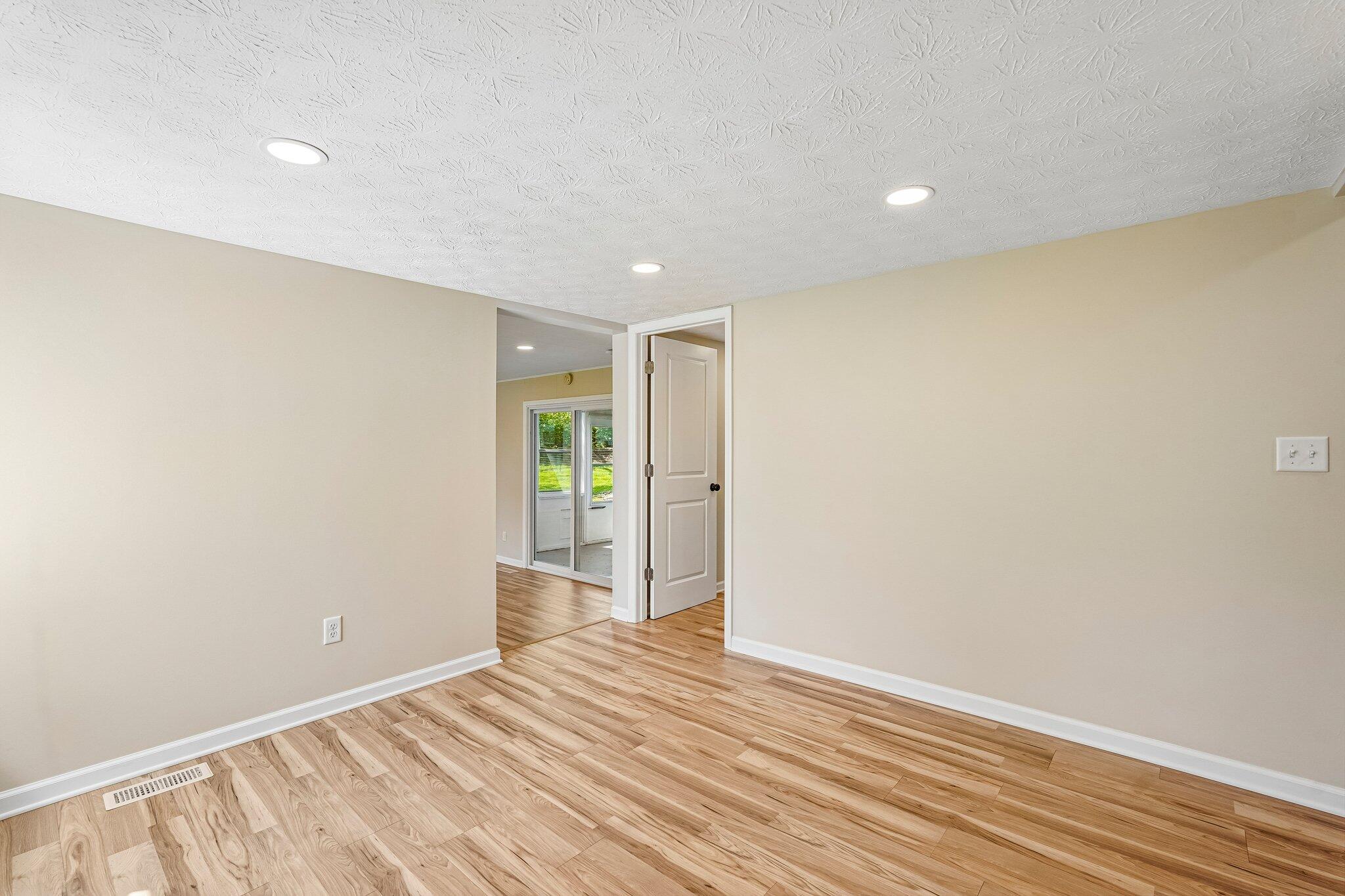 717 Light Street, Urbana, Ohio 43078