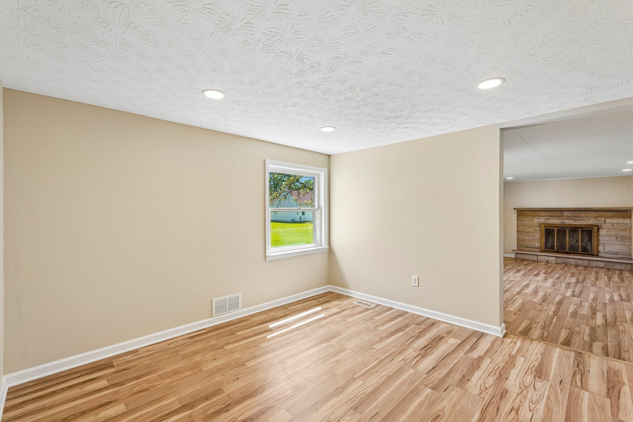 717 Light Street, Urbana, Ohio 43078
