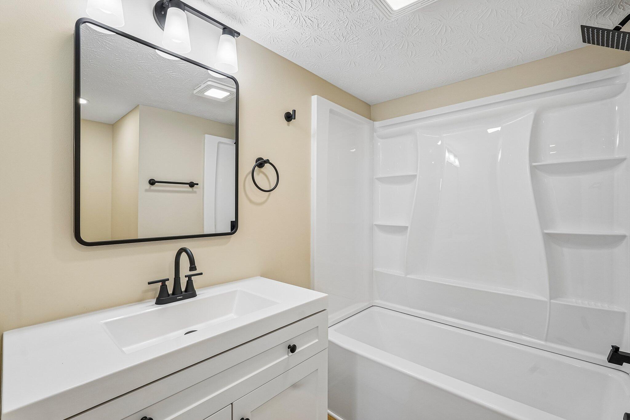 717 Light Street, Urbana, Ohio 43078