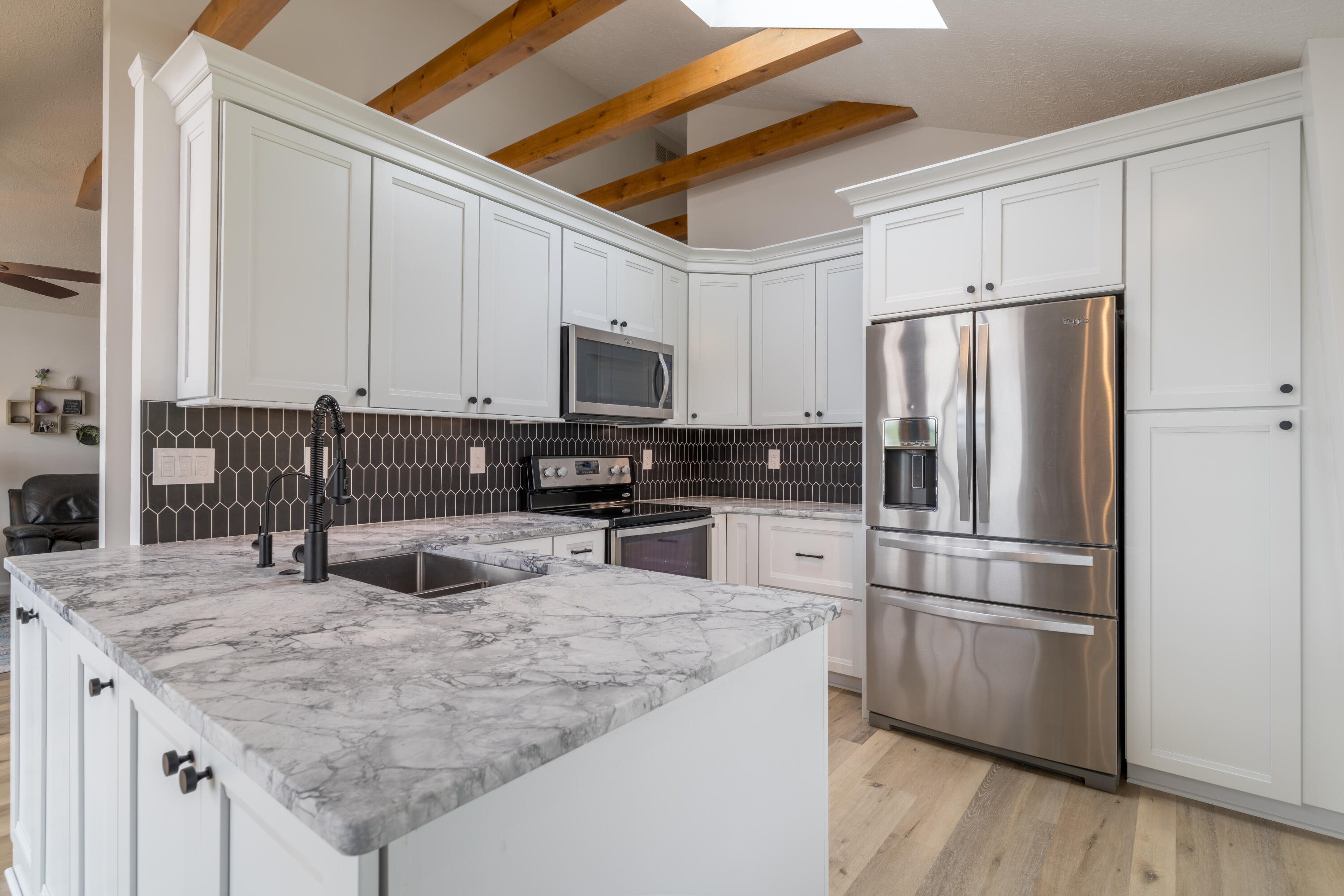 9072 Hickory Lane, Huntsville, Ohio 43324
