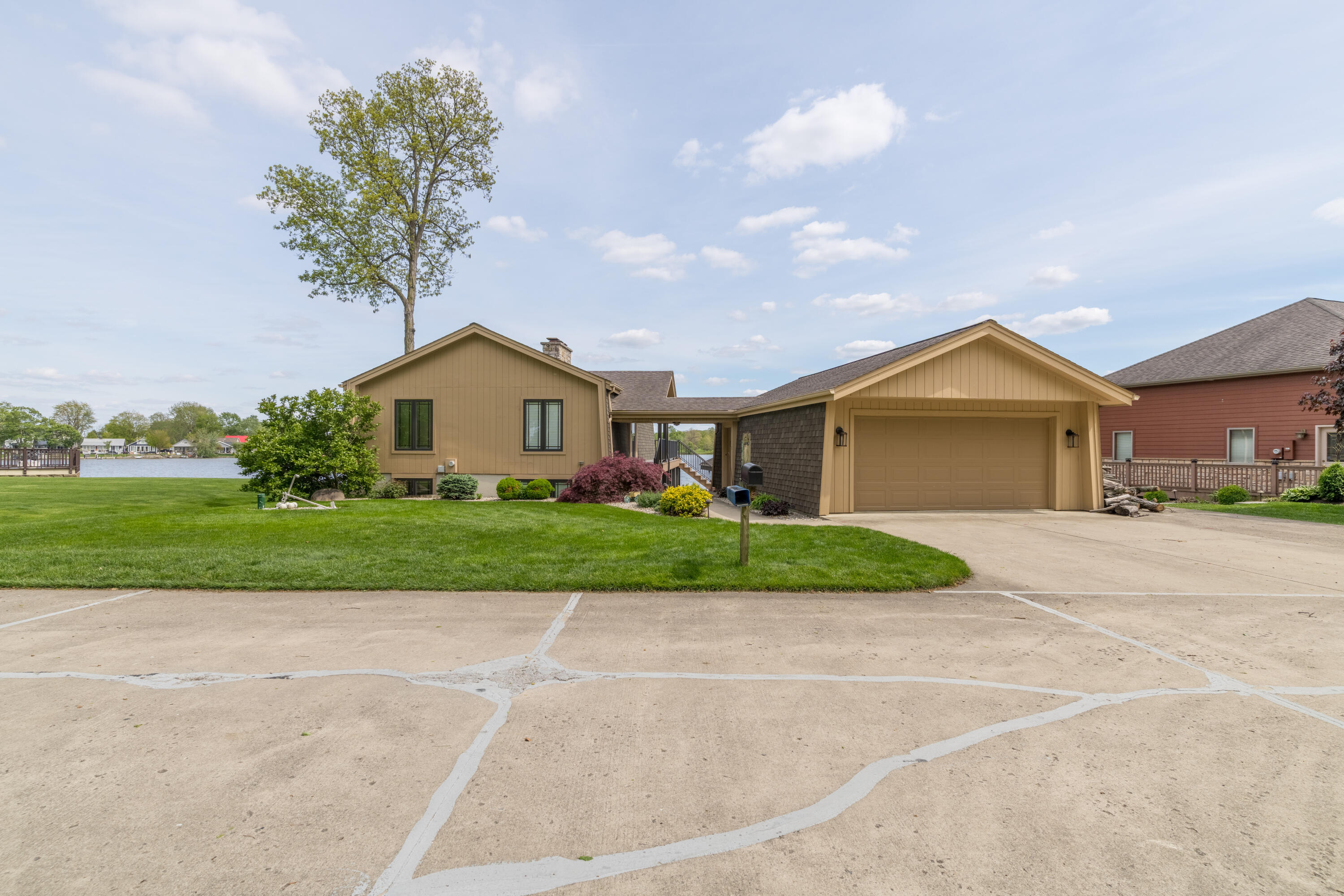 9072 Hickory Lane, Huntsville, Ohio 43324