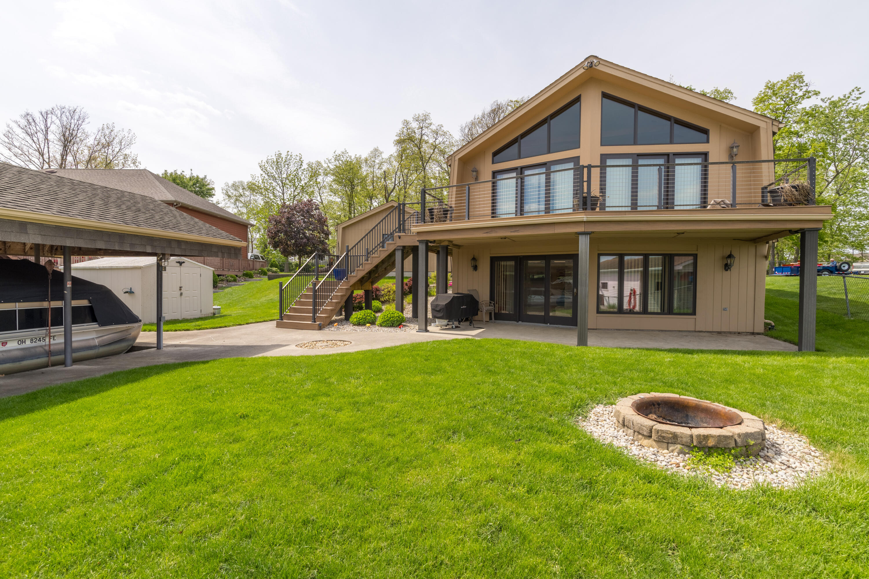 9072 Hickory Lane, Huntsville, Ohio 43324