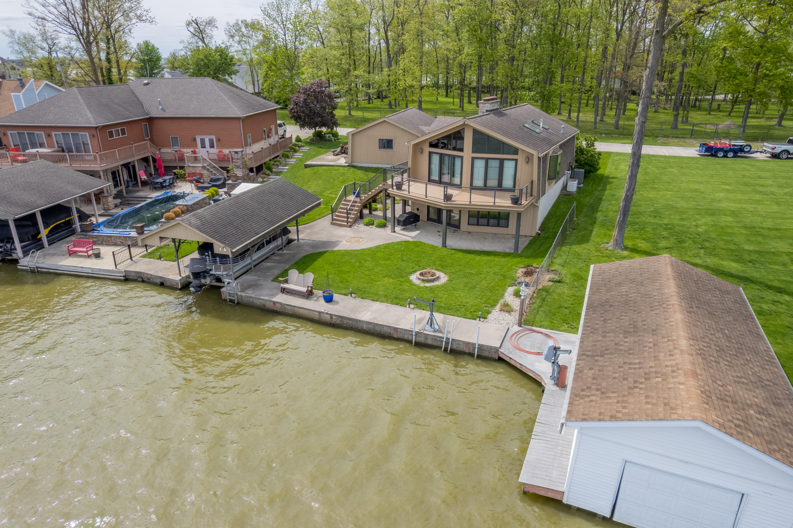9072 Hickory Lane, Huntsville, Ohio 43324