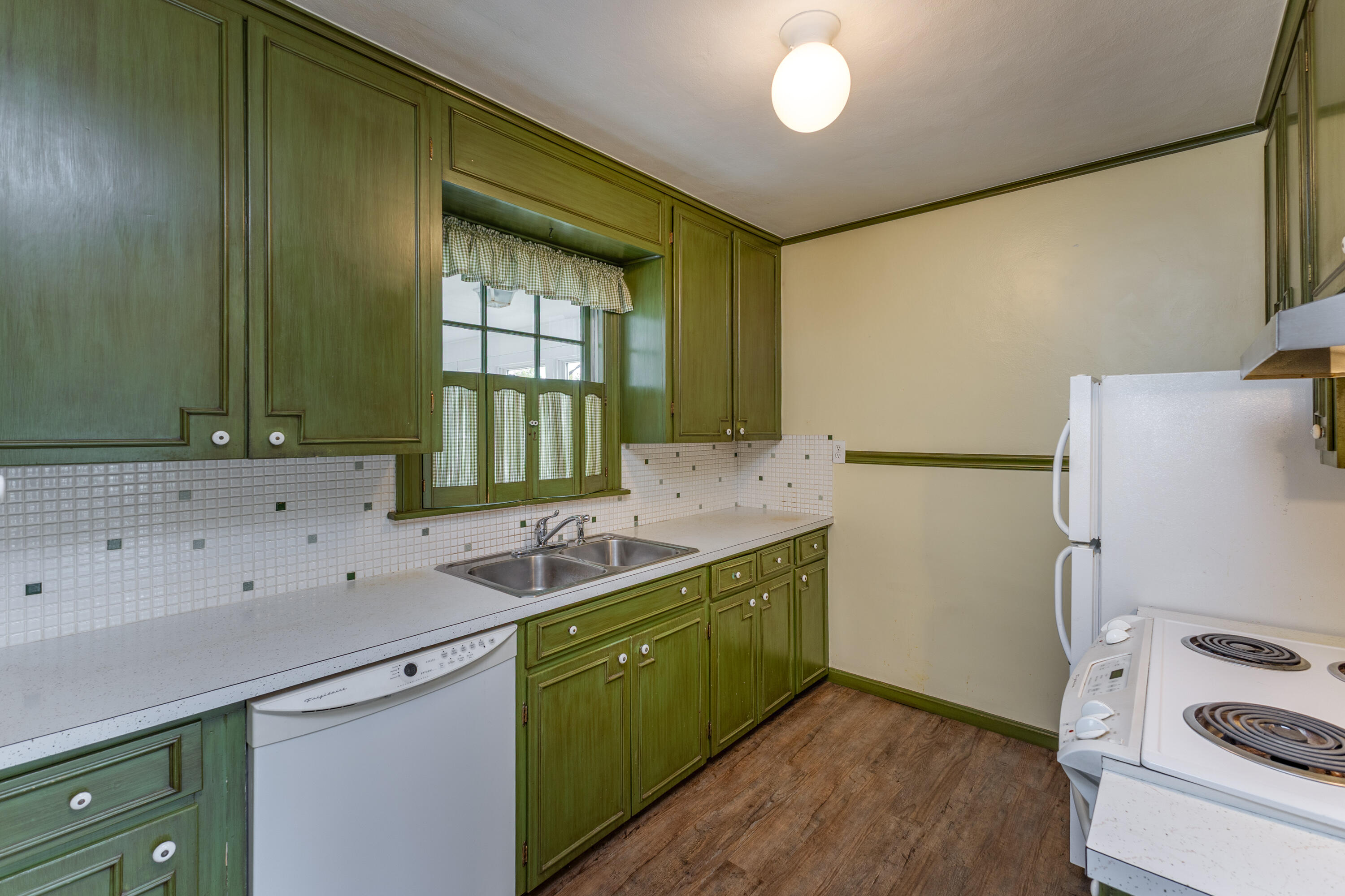 126 Parkwood Drive, West Milton, Ohio 45383
