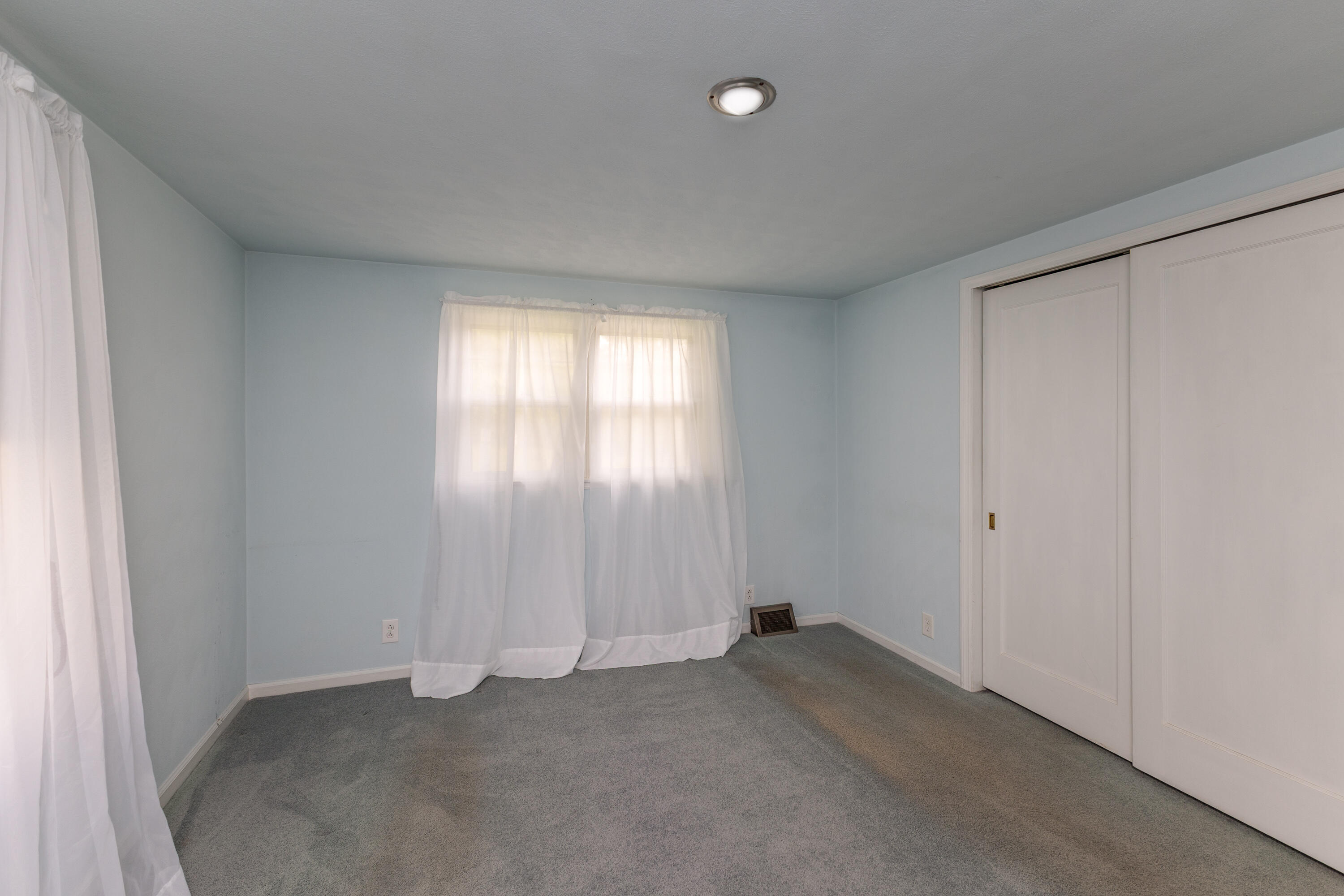 126 Parkwood Drive, West Milton, Ohio 45383