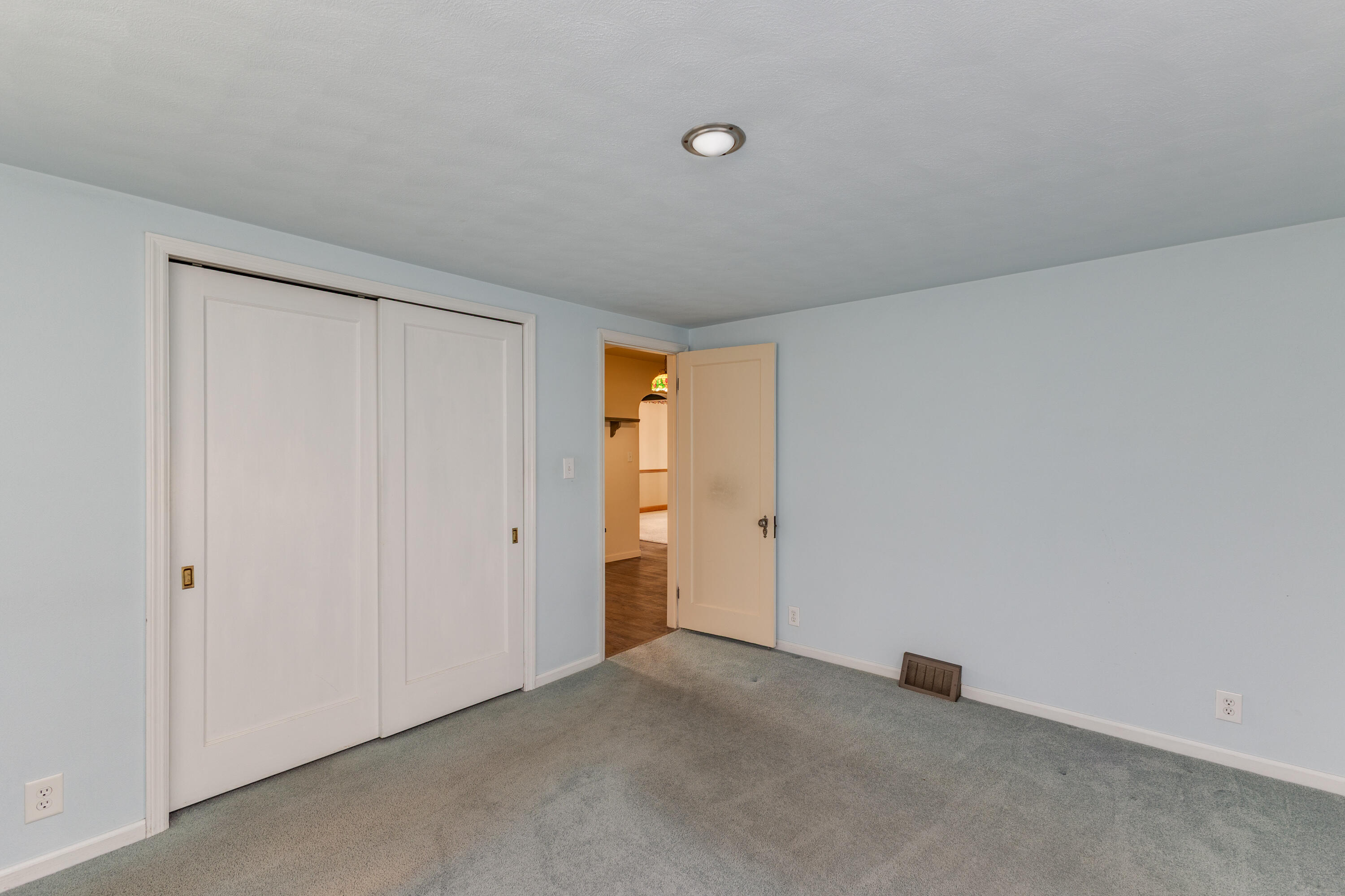 126 Parkwood Drive, West Milton, Ohio 45383