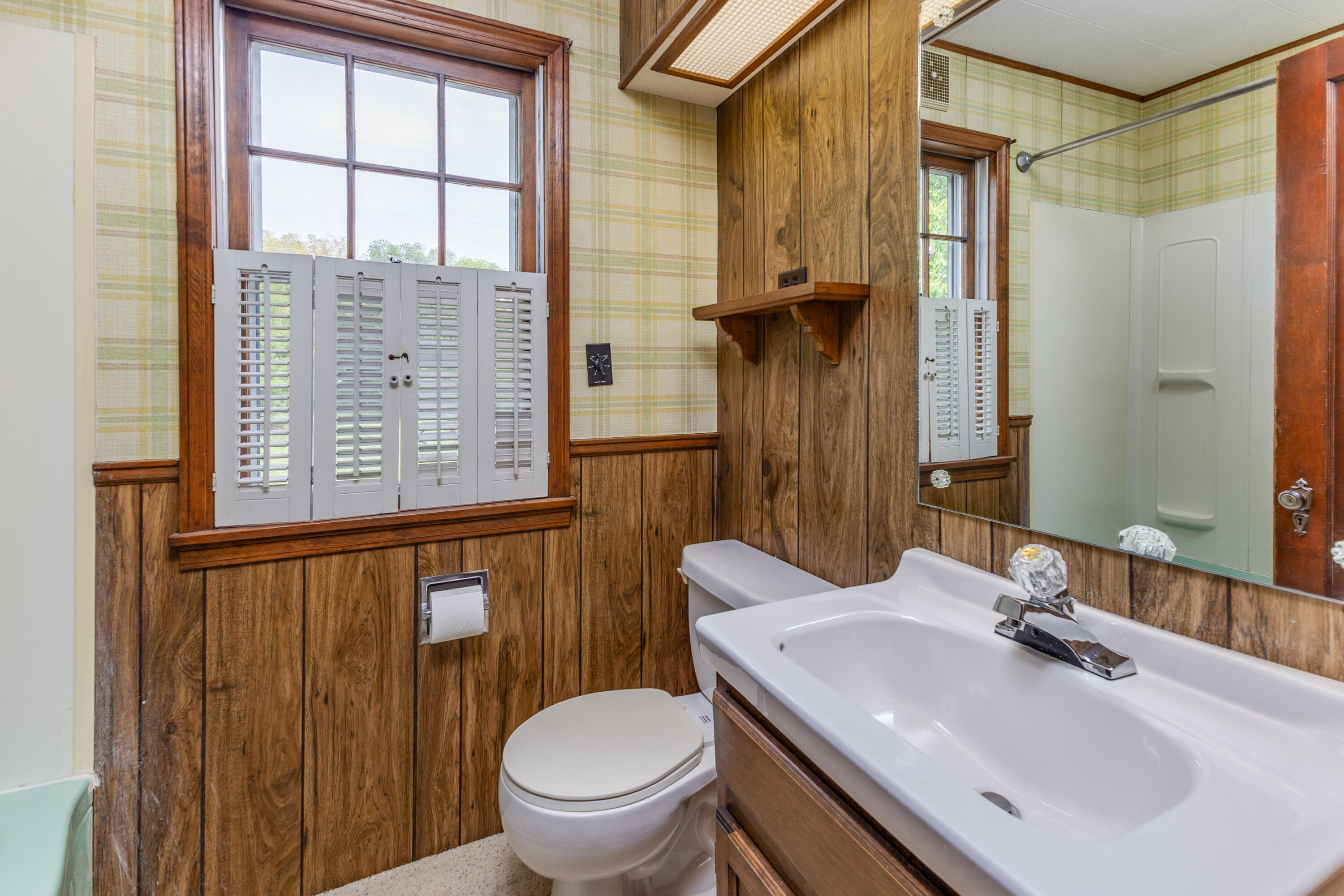 126 Parkwood Drive, West Milton, Ohio 45383