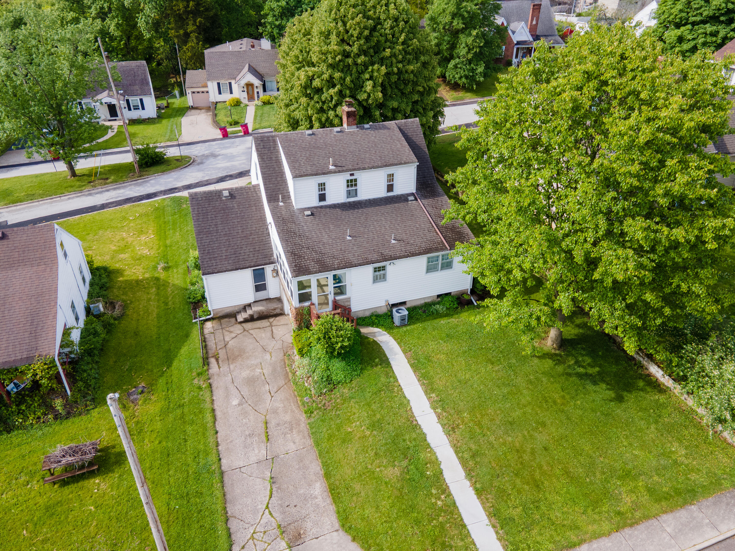126 Parkwood Drive, West Milton, Ohio 45383