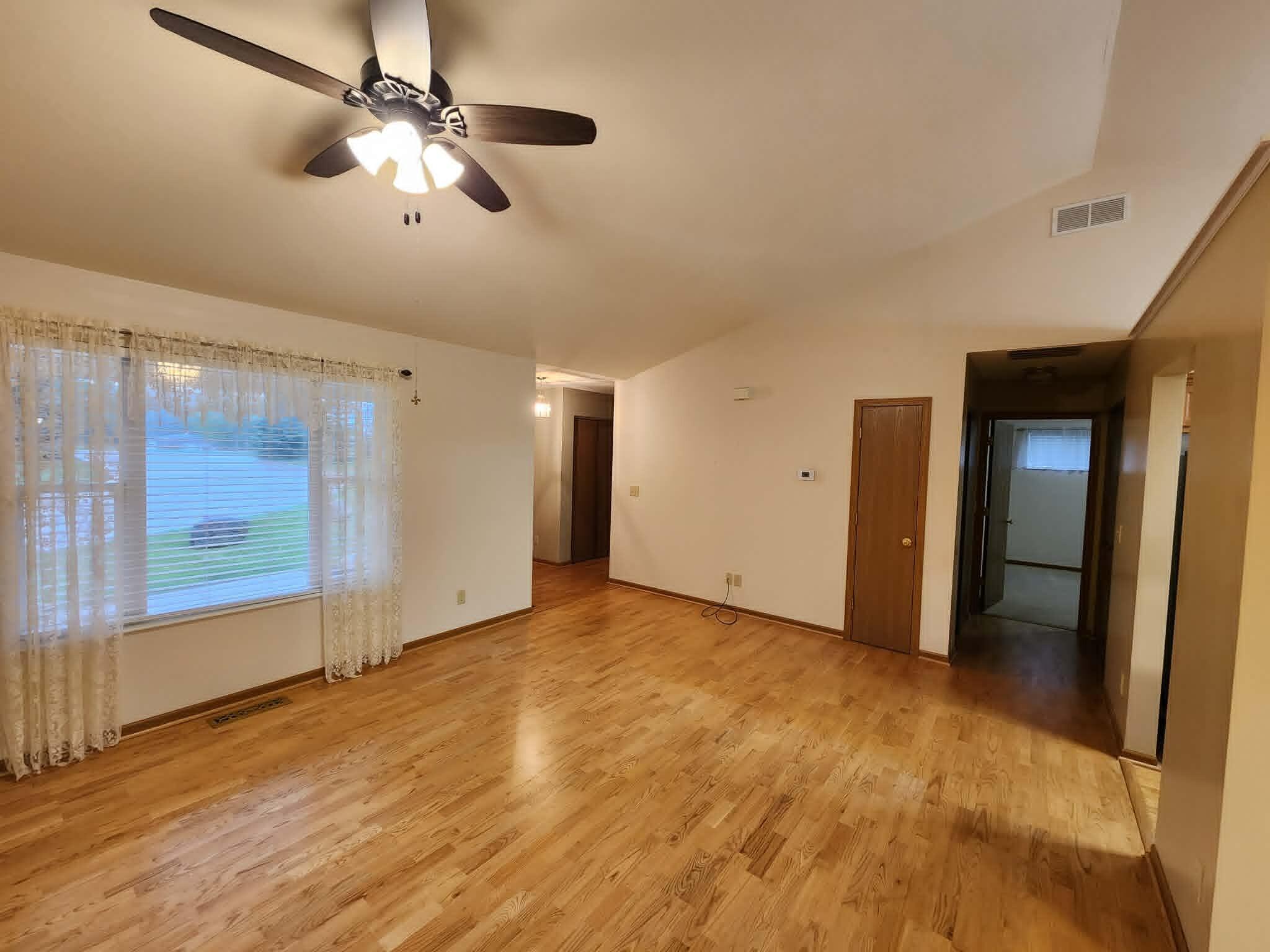 702 Fenview Drive, New Carlisle, Ohio 45344