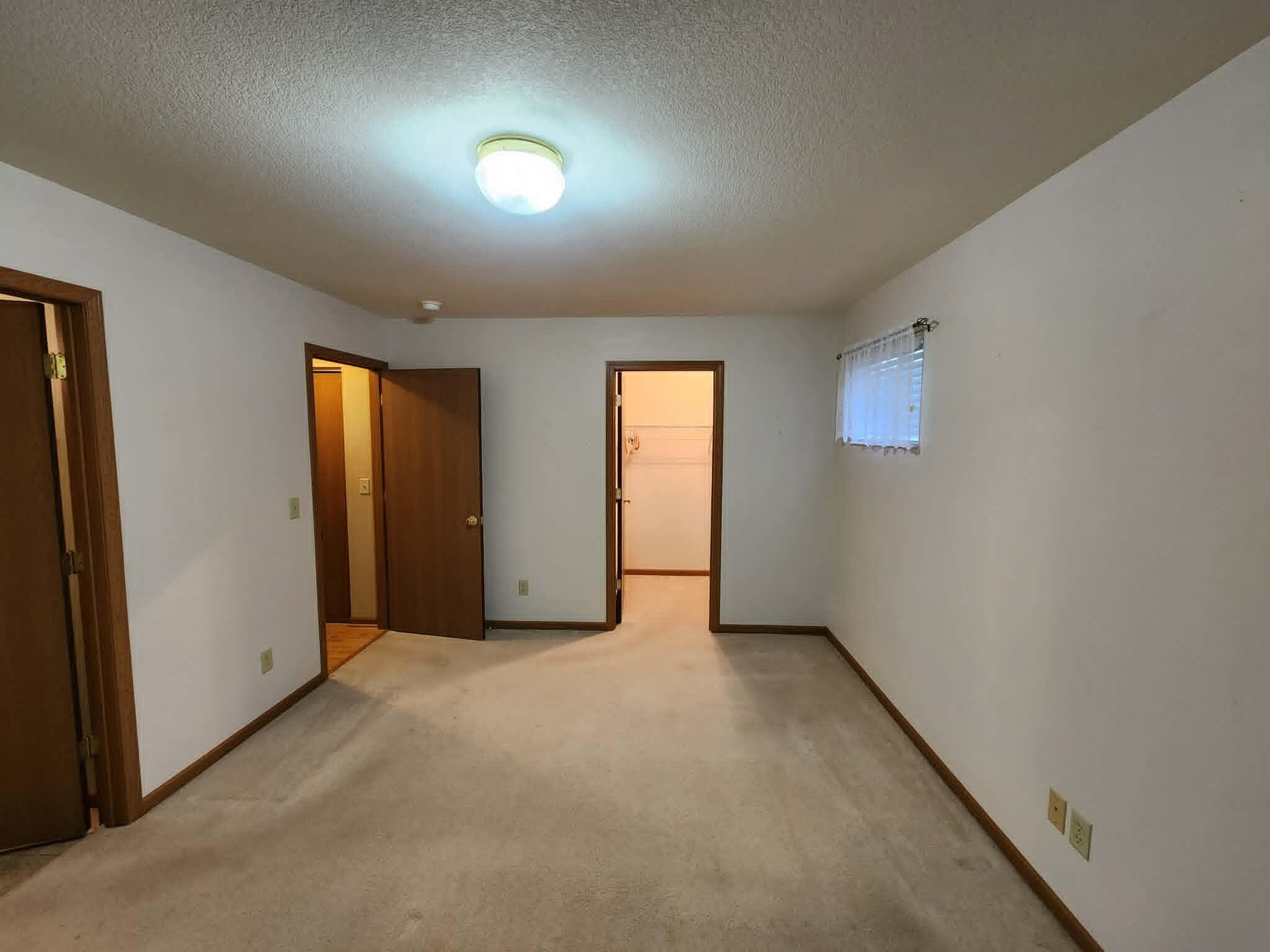 702 Fenview Drive, New Carlisle, Ohio 45344