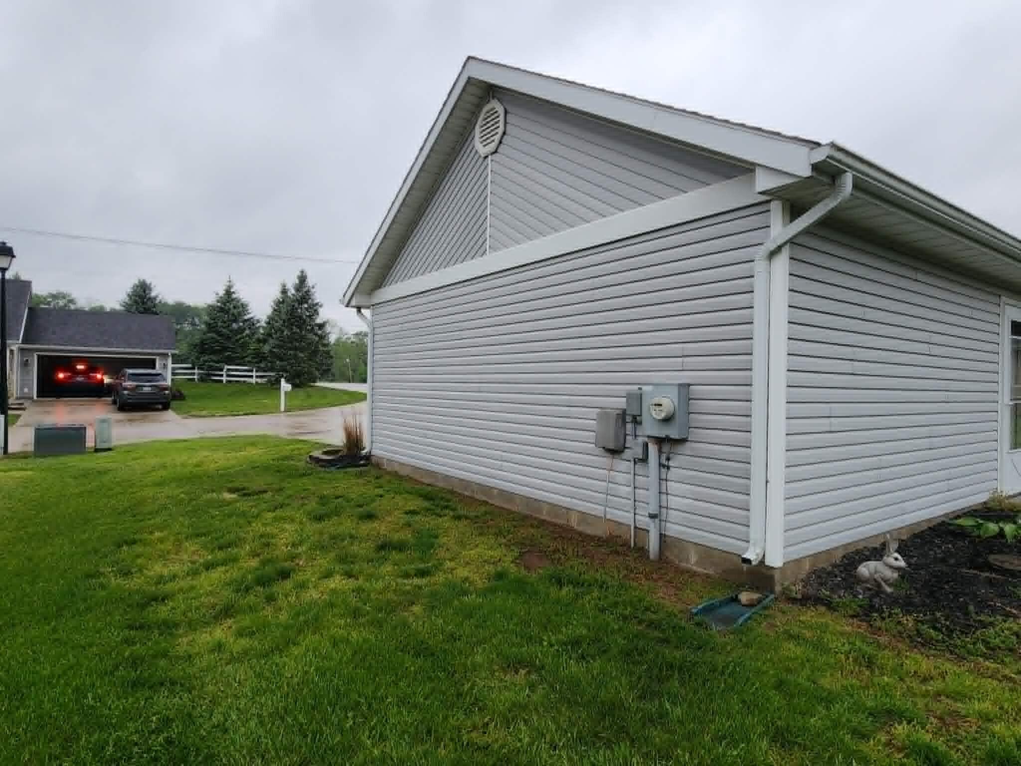 702 Fenview Drive, New Carlisle, Ohio 45344