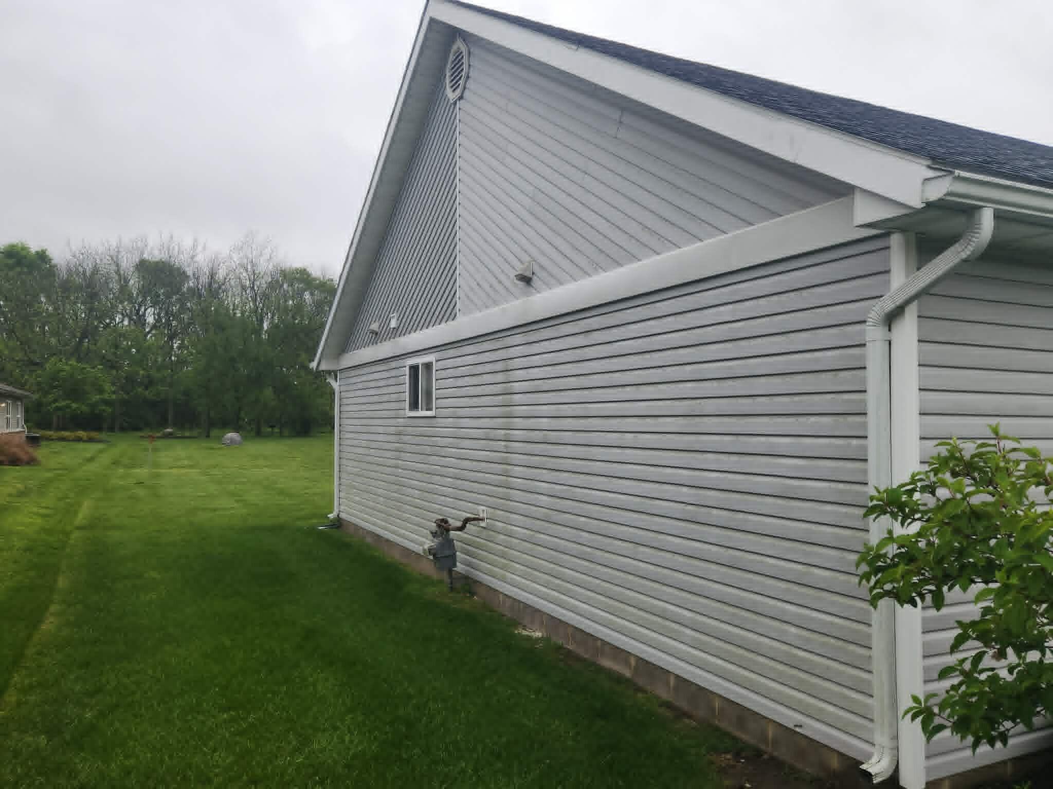 702 Fenview Drive, New Carlisle, Ohio 45344
