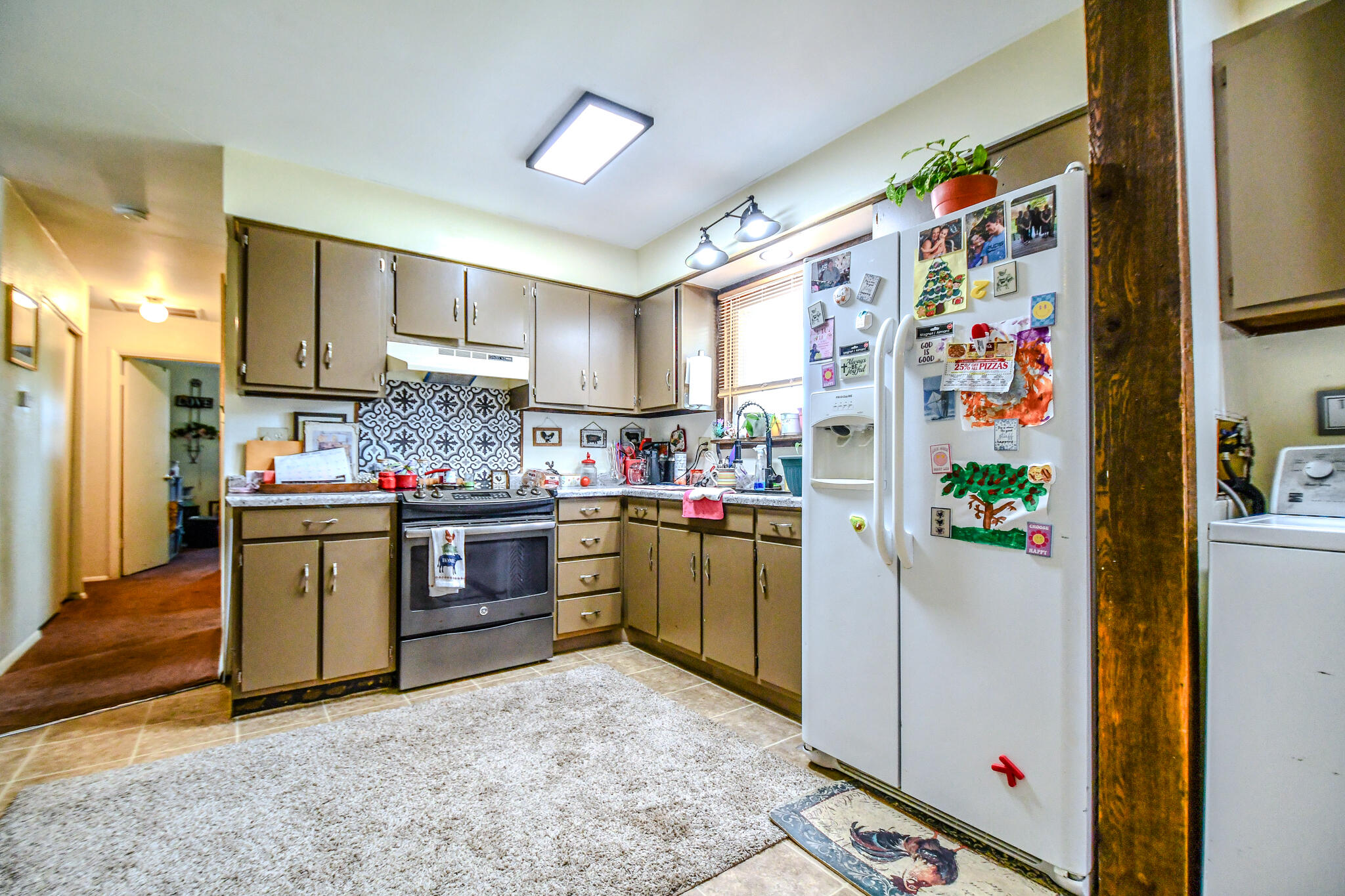 203 Boitnott Drive, Englewood, Ohio 45322