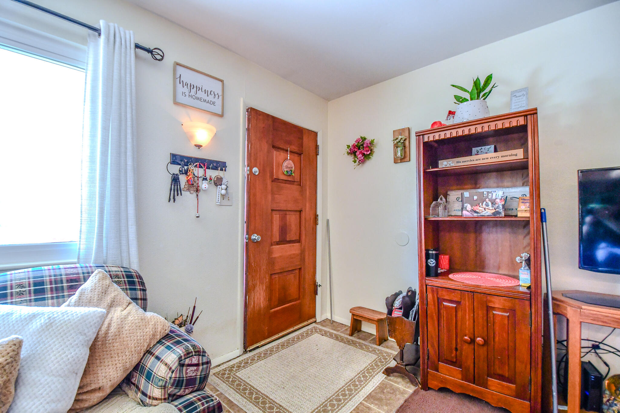 203 Boitnott Drive, Englewood, Ohio 45322