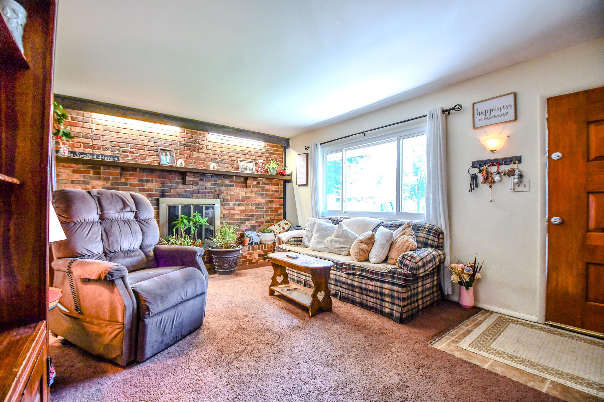 203 Boitnott Drive, Englewood, Ohio 45322