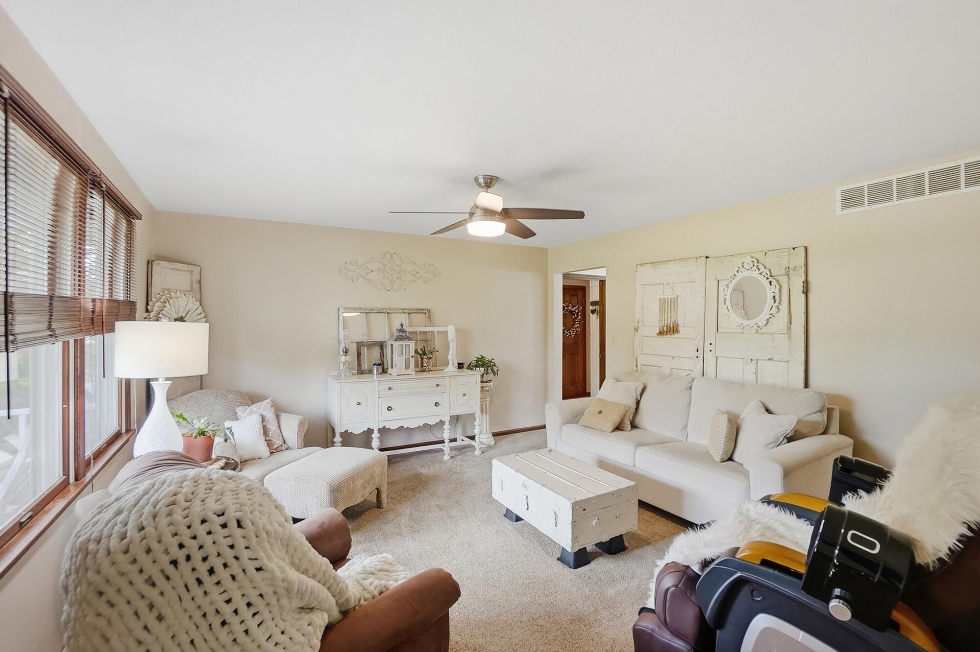 1589 Bending Tree Drive, New Carlisle, Ohio 45344