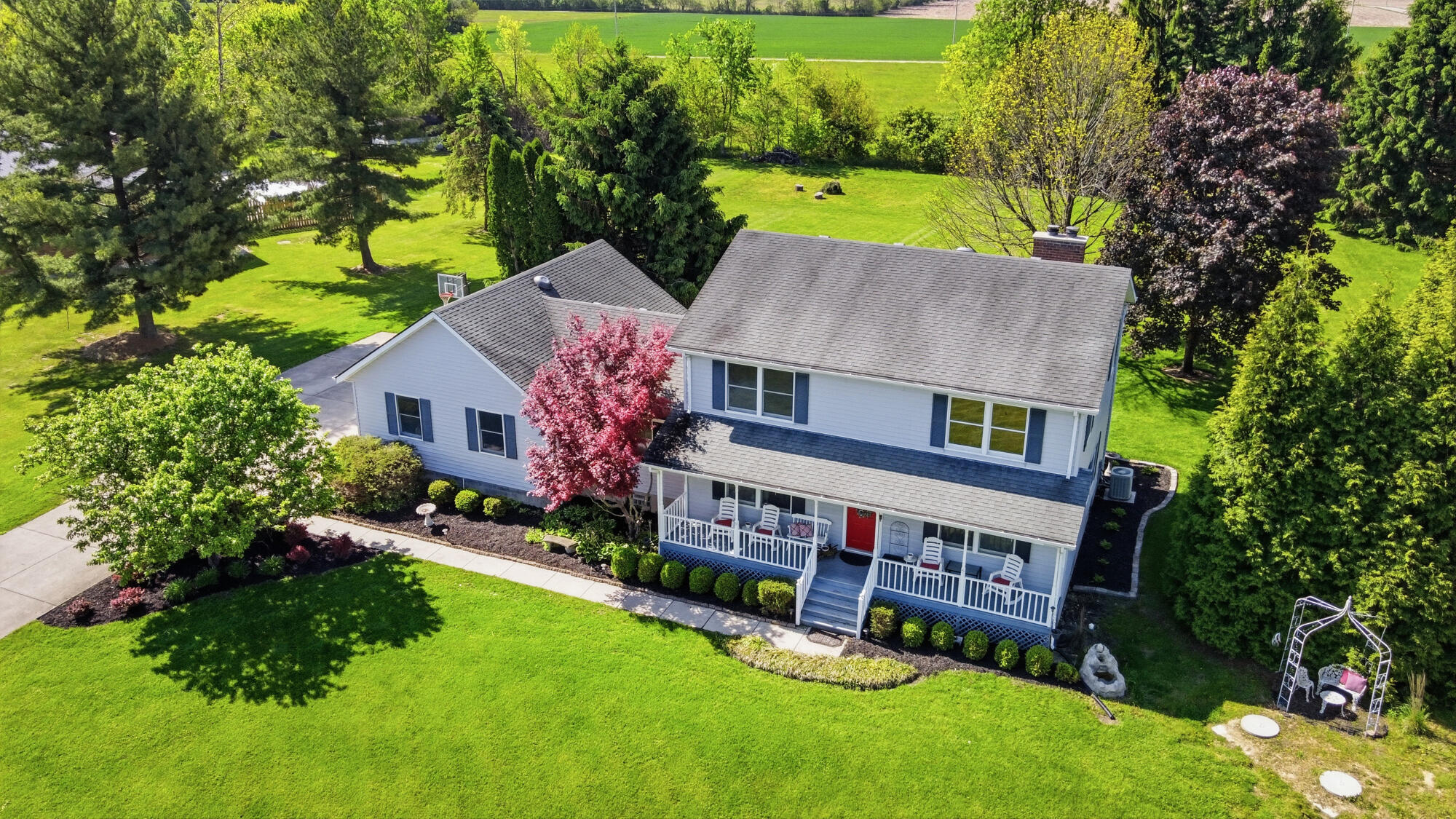 1589 Bending Tree Drive, New Carlisle, Ohio 45344