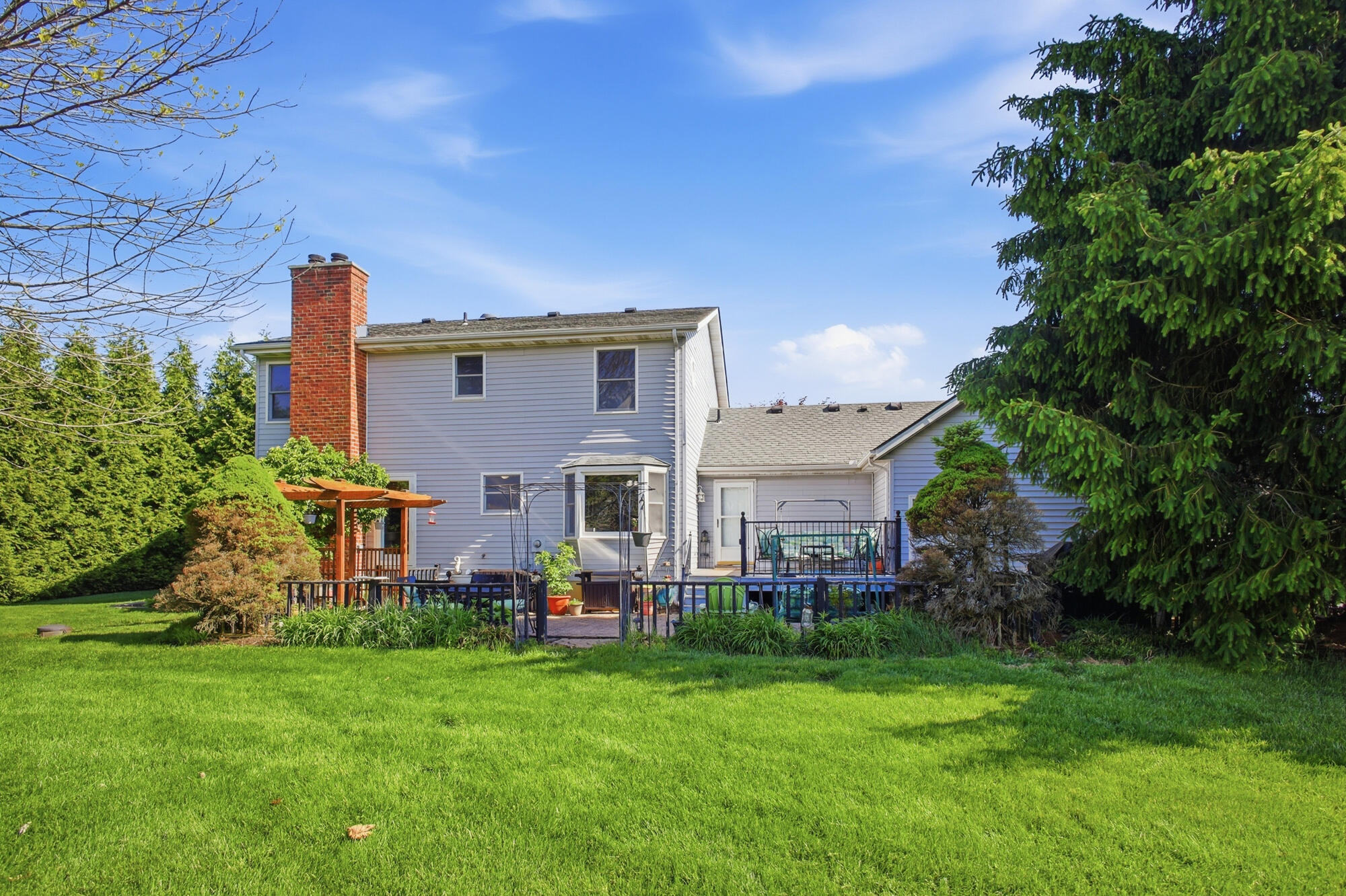 1589 Bending Tree Drive, New Carlisle, Ohio 45344