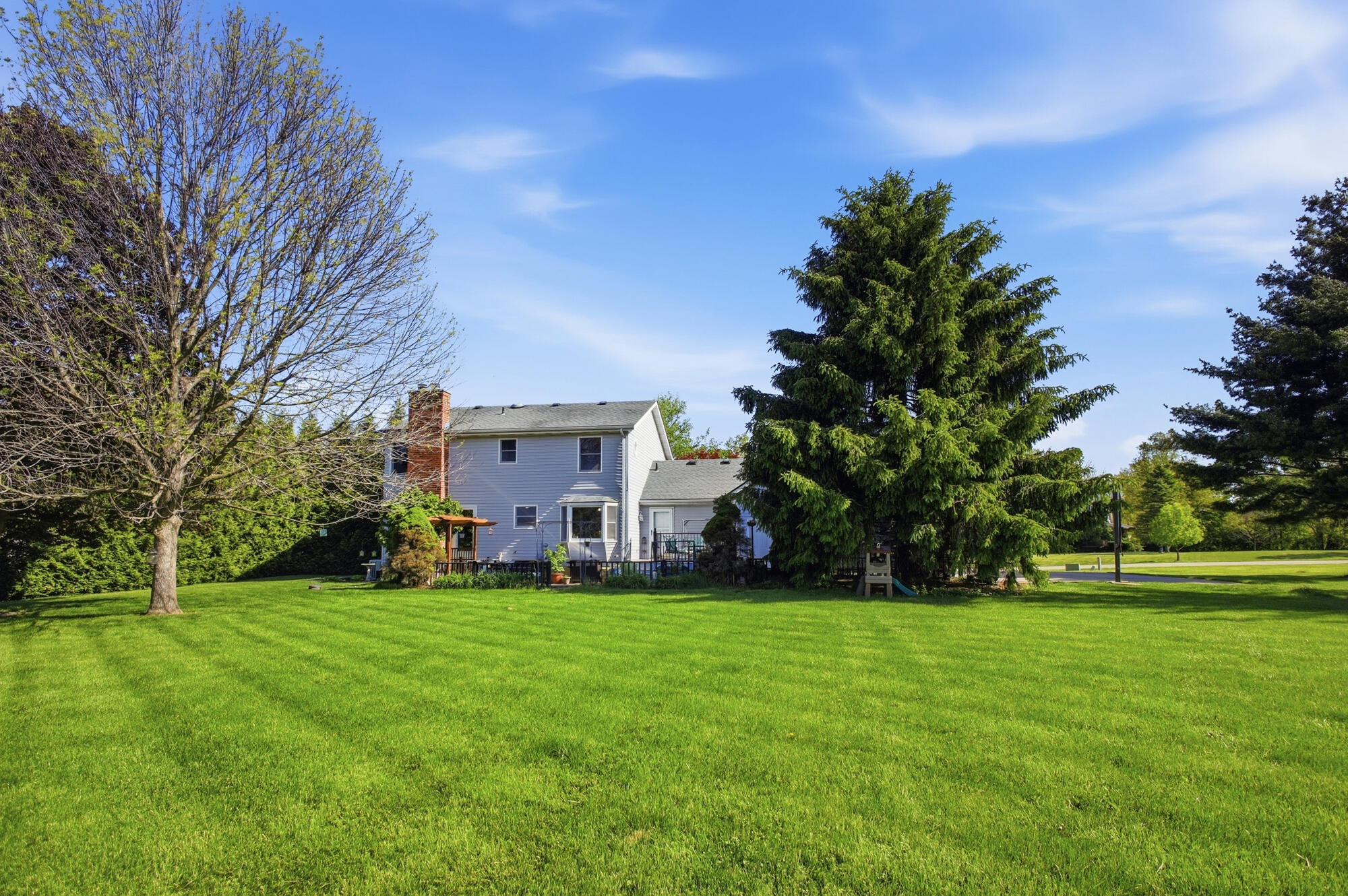 1589 Bending Tree Drive, New Carlisle, Ohio 45344
