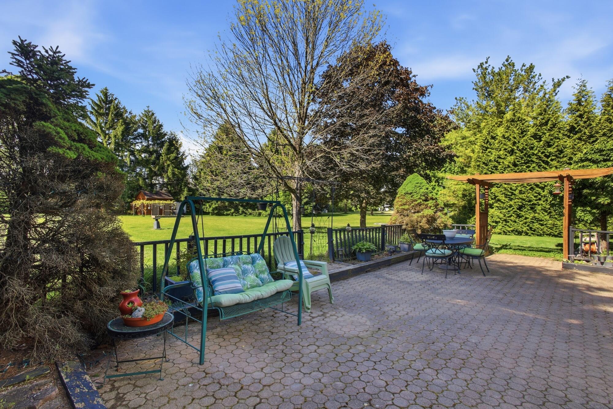 1589 Bending Tree Drive, New Carlisle, Ohio 45344