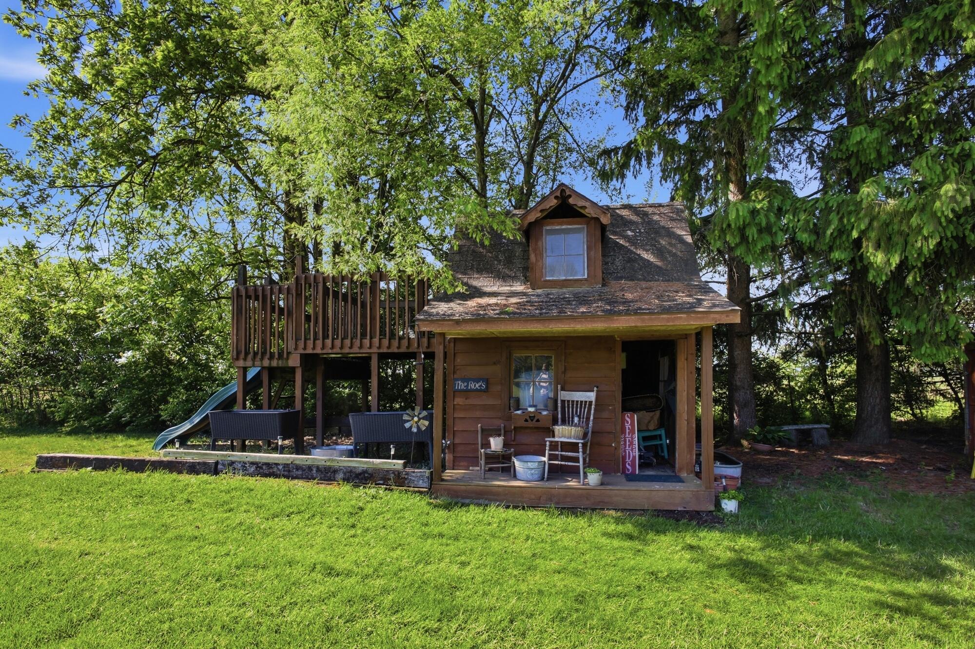1589 Bending Tree Drive, New Carlisle, Ohio 45344
