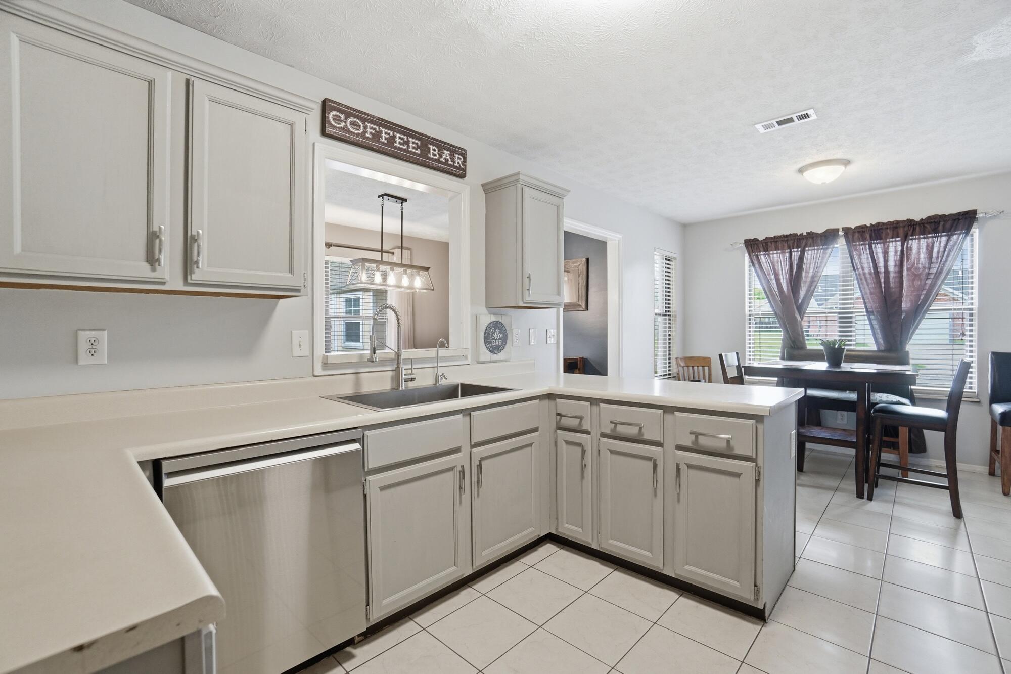 8878 Trowbridge Way, Dayton, Ohio 45424